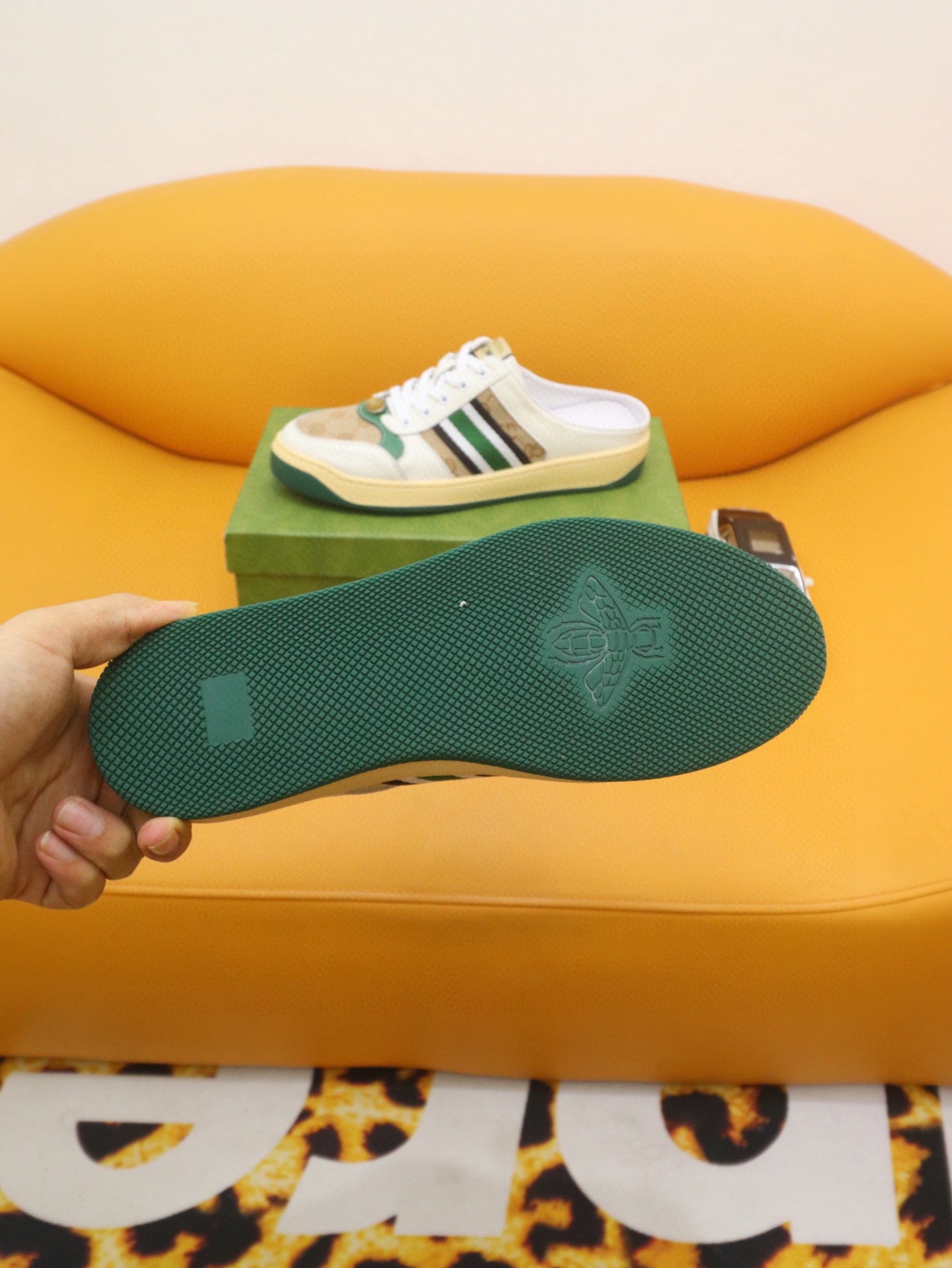 GG Men's Screener Mule White Brown Sheepskin 522951