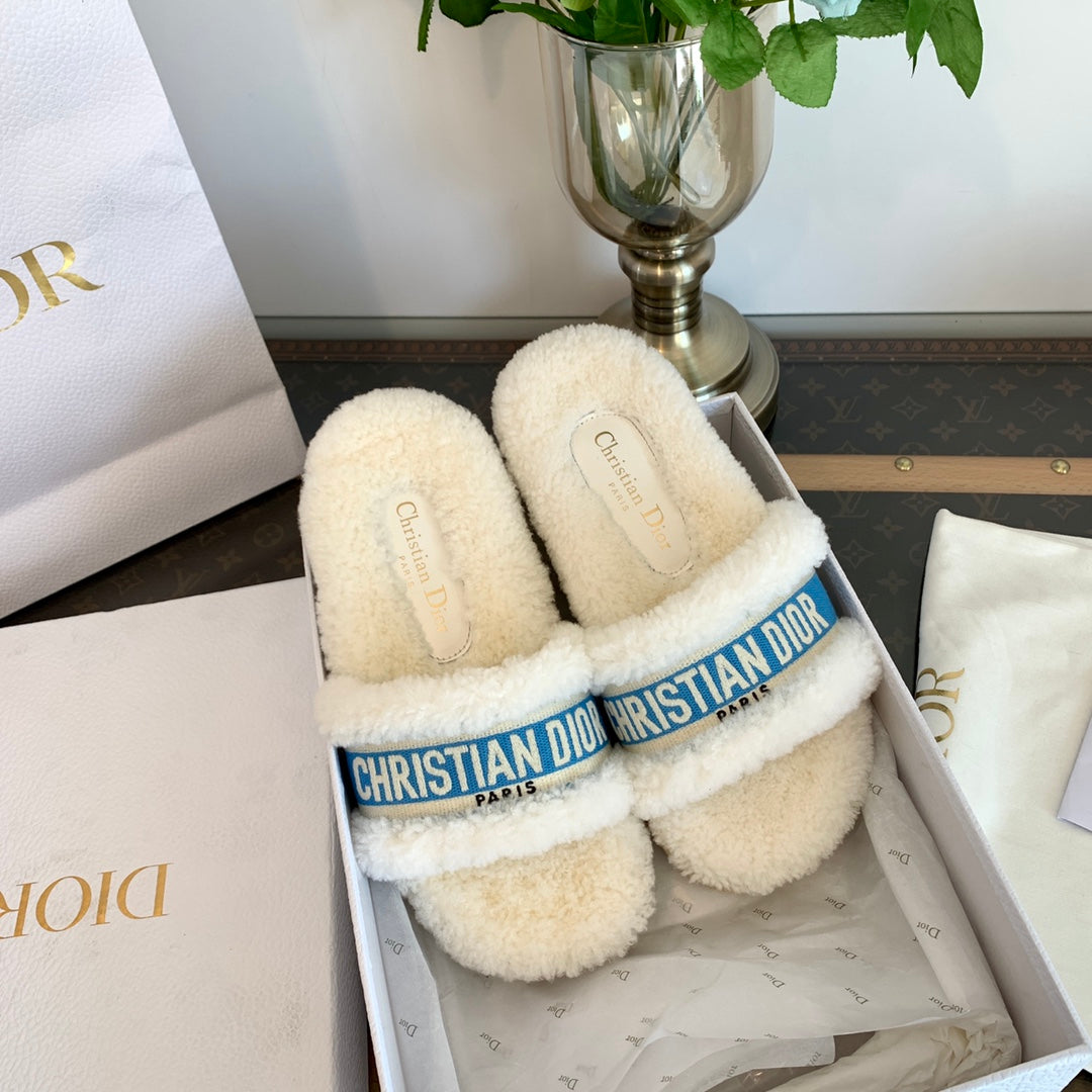 CD Dway Slide Blue White Wool Fleece Lining And Canvas Fabric