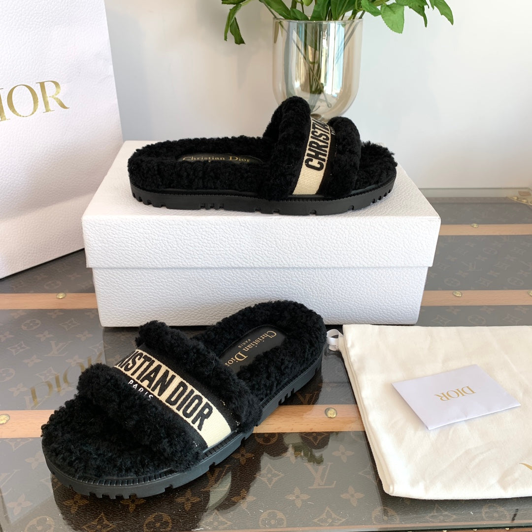 CD Dway Slide Black Wool Fleece Lining And Canvas Fabric