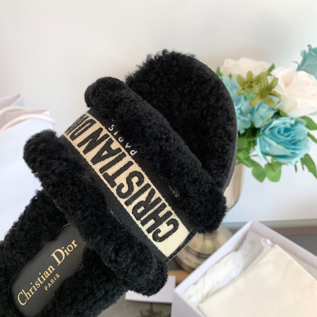 CD Dway Slide Black Wool Fleece Lining And Canvas Fabric