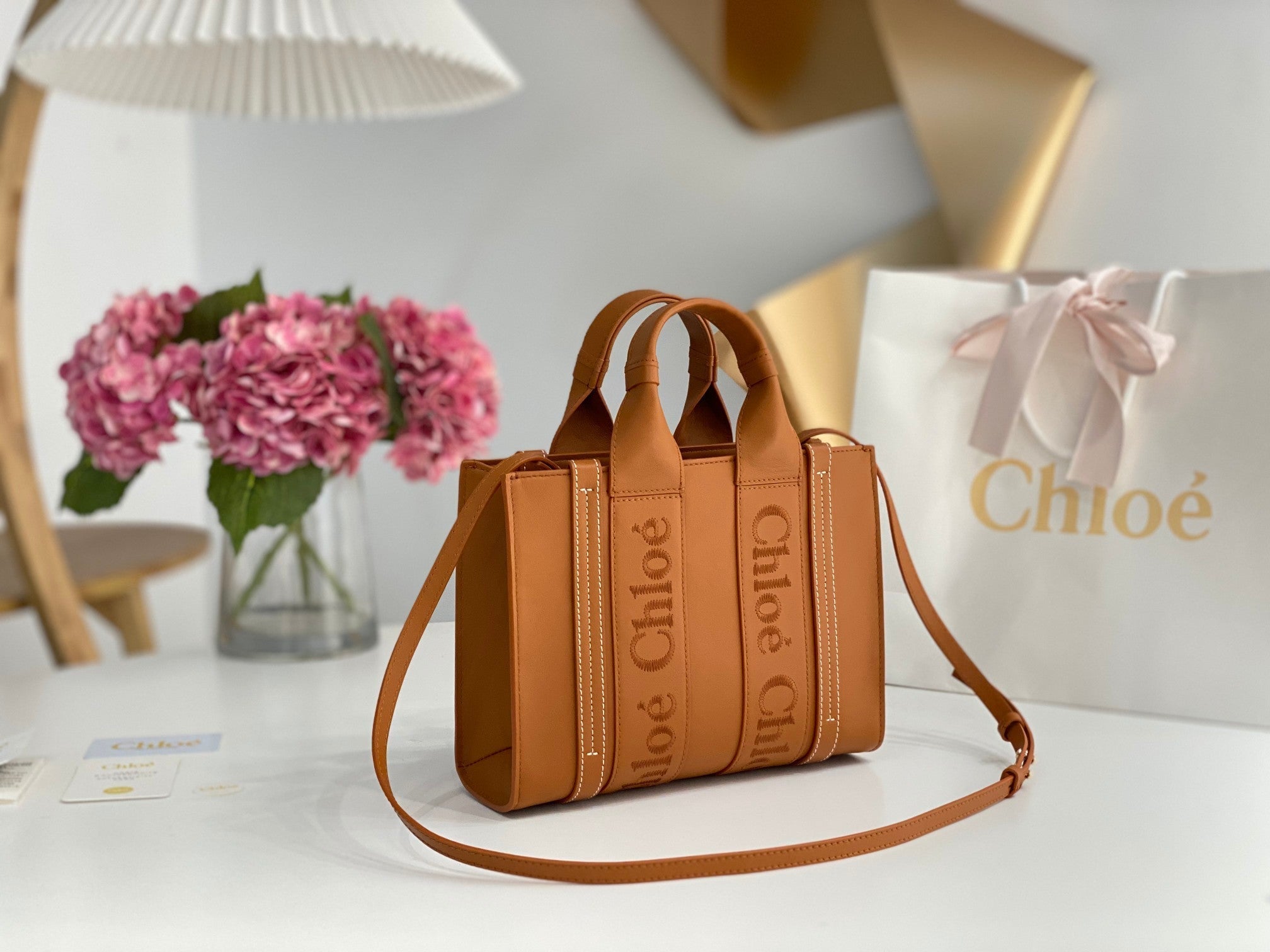 Chloé Woody small tote bag brown calfskin