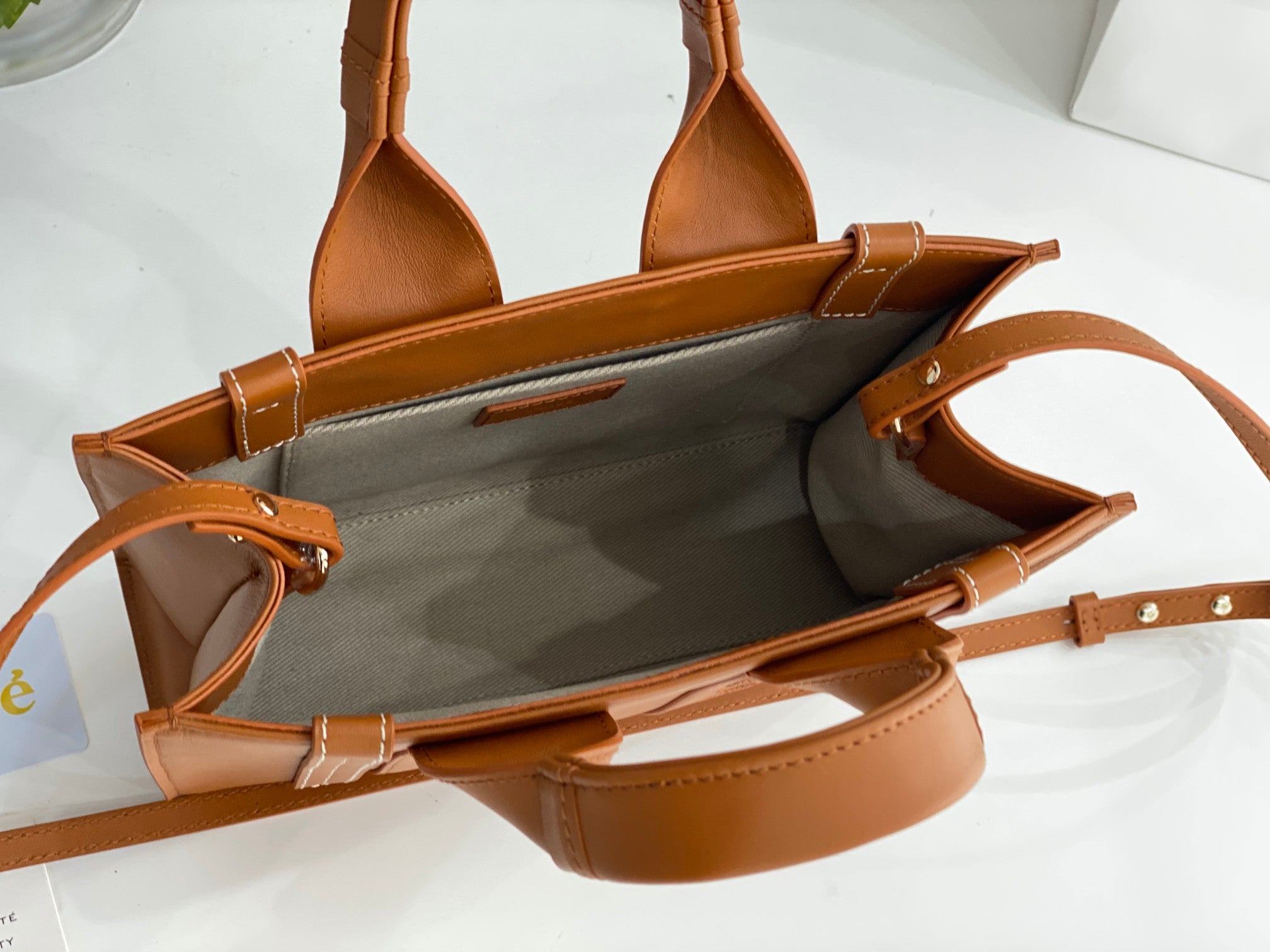 Chloé Woody small tote bag brown calfskin