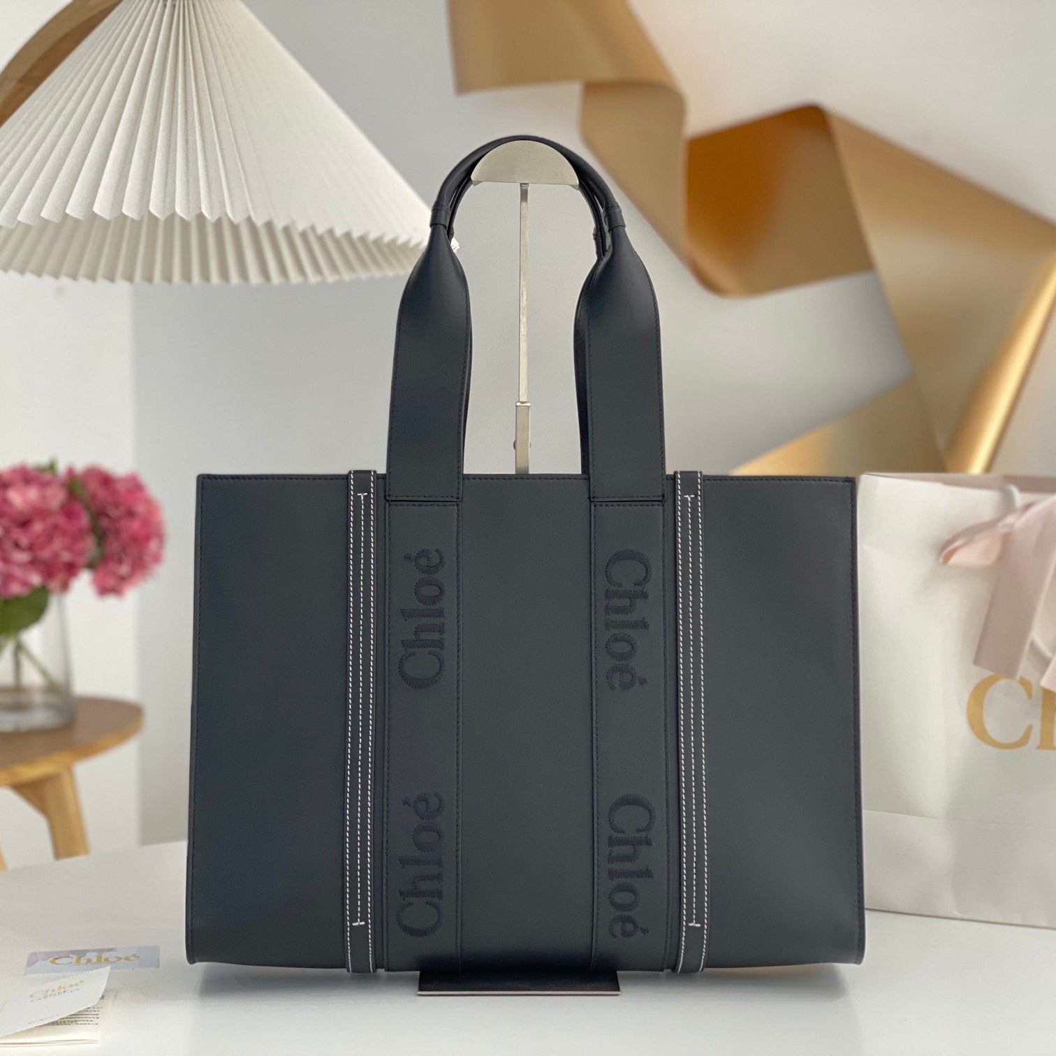 Chloé Woody tote bag black calfskin 531229
