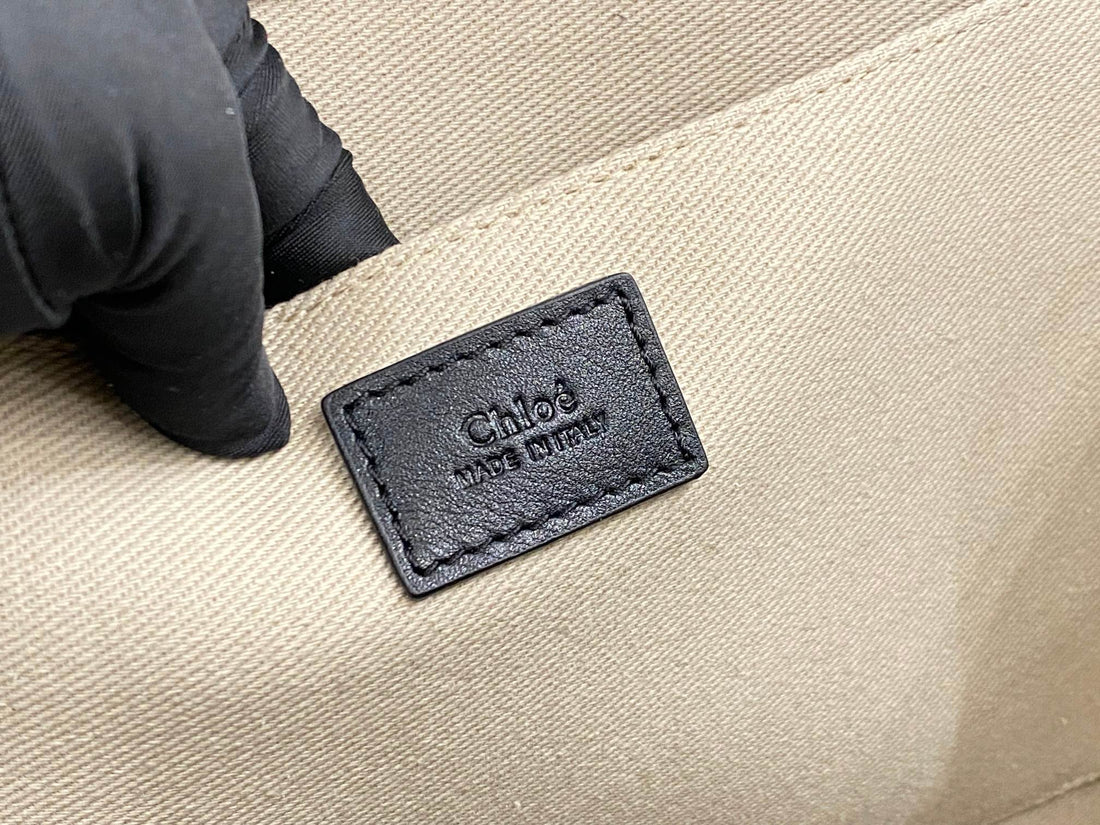 Chloé Woody tote bag black calfskin 531229