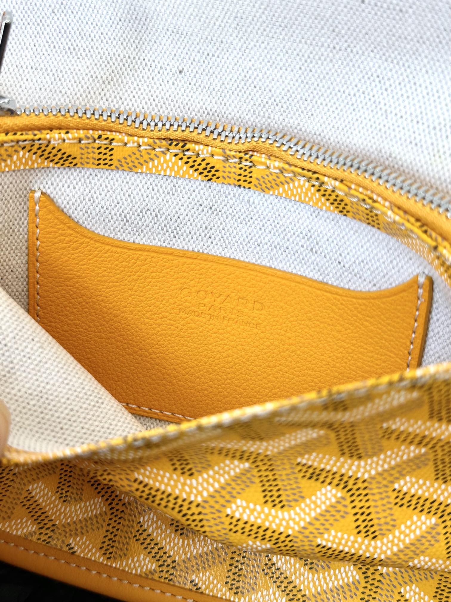 PLUMET POCKET WALLET 20 IN YELLOW GOYARDINE CANVAS AND LAMBSKIN TRIM