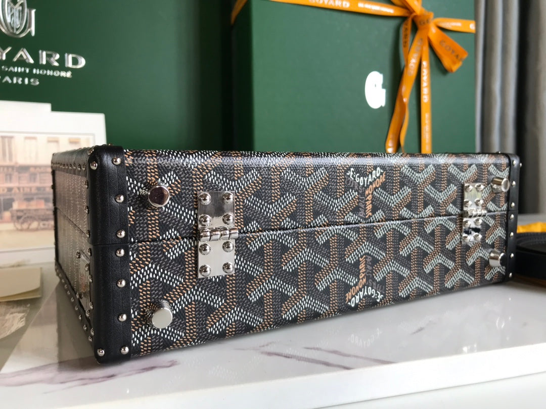GRAND HÃ”TEL TRUNK BAG 24 IN BLACK GOYARDINE CANVAS AND CALFSKIN