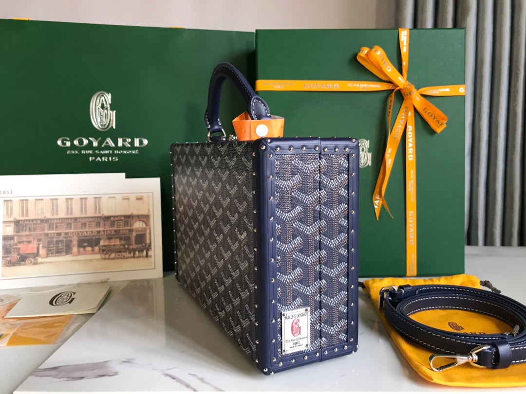 GRAND HÃ”TEL TRUNK BAG 24 IN NAVY BLUE GOYARDINE CANVAS AND CALFSKIN