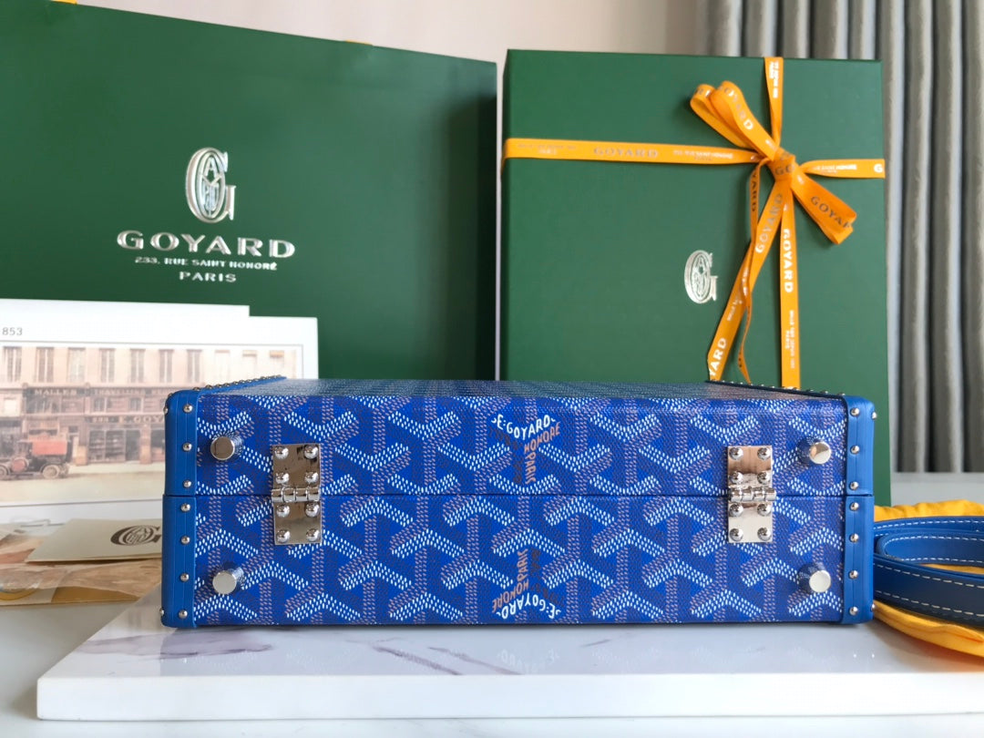GRAND HÃ”TEL TRUNK BAG 24 IN BLUE GOYARDINE CANVAS AND CALFSKIN