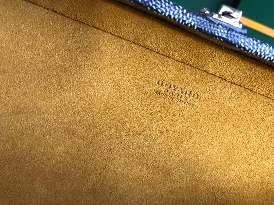 GRAND HÃ”TEL TRUNK BAG 24 IN GREY BLACK GOYARDINE CANVAS AND CALFSKIN