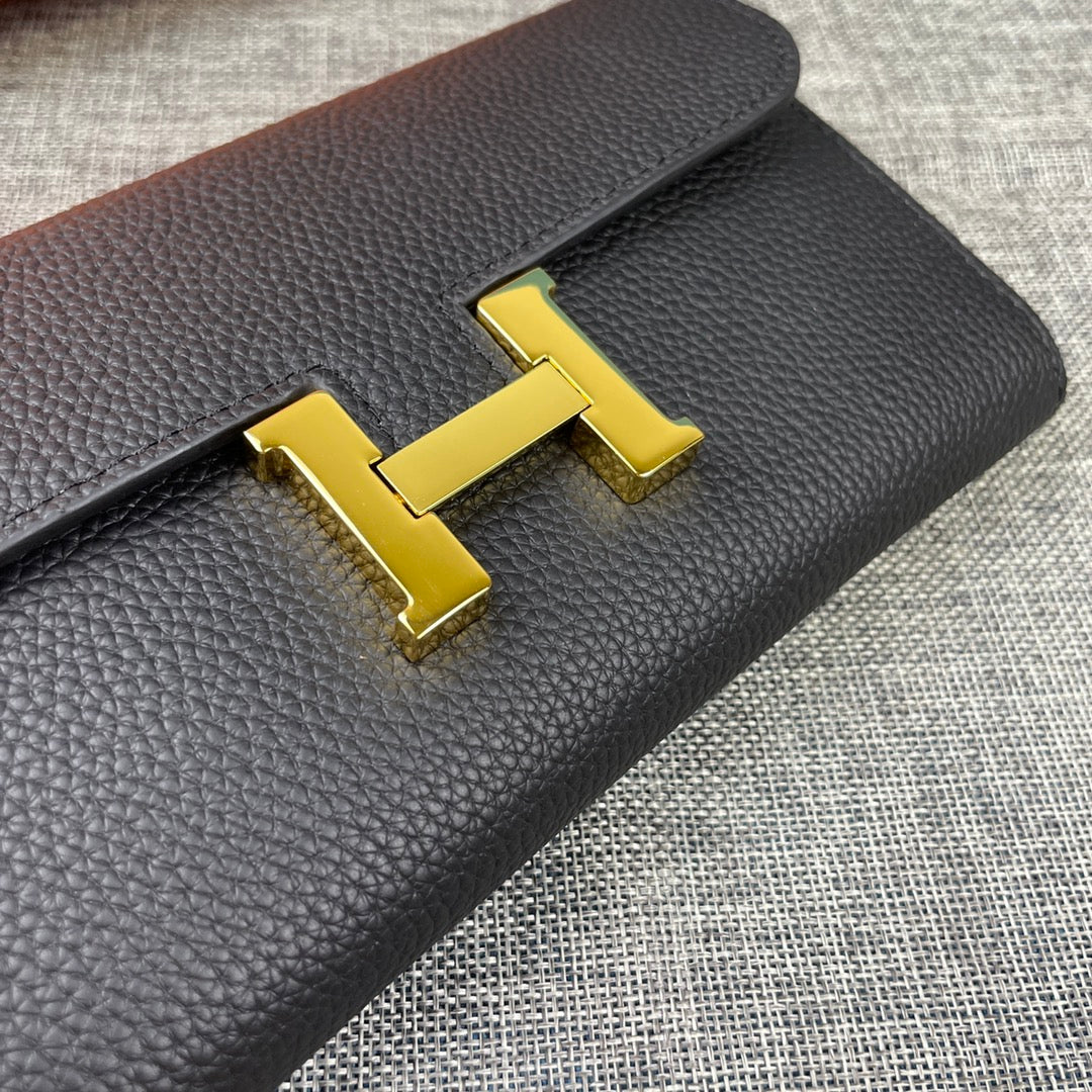 HM CLUTCH CONSTANCE 22 BLACK CALFSKIN GOLD HARDWARE