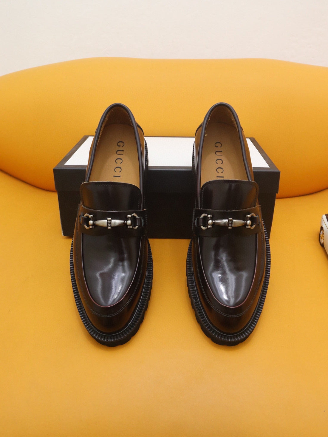 GG Men's Loafer Dark Brown Patent Leather 524061