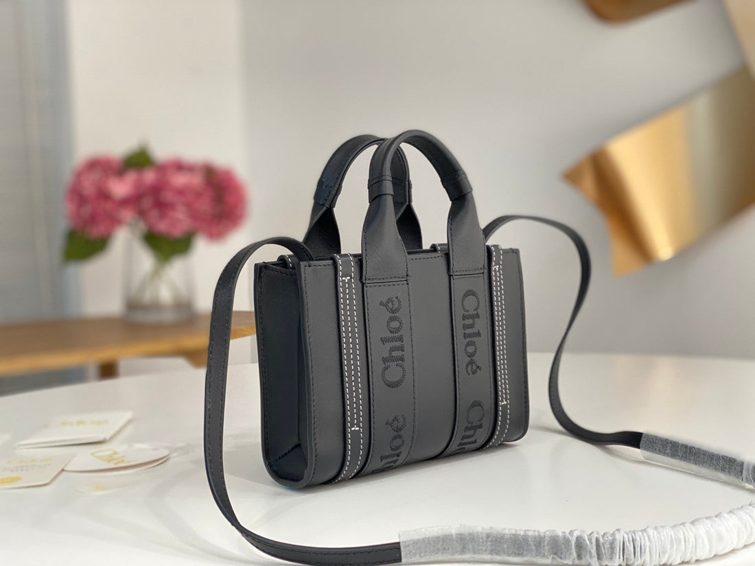 Chloé Woody small tote bag black calfskin 531235
