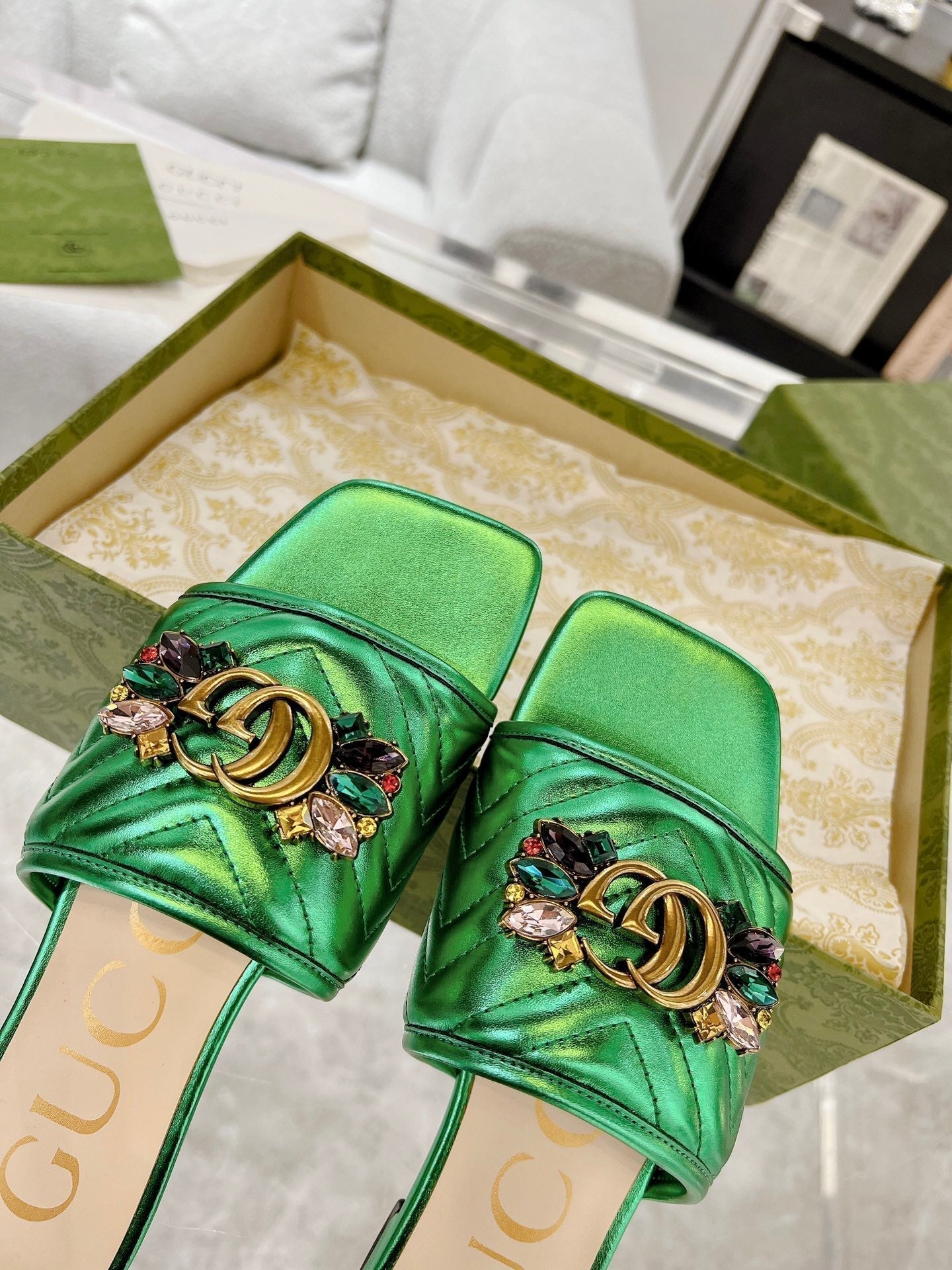 GG SPARKLE CRYSTAL SLIDE SANDAL METALLIC GREEN CALFSKIN