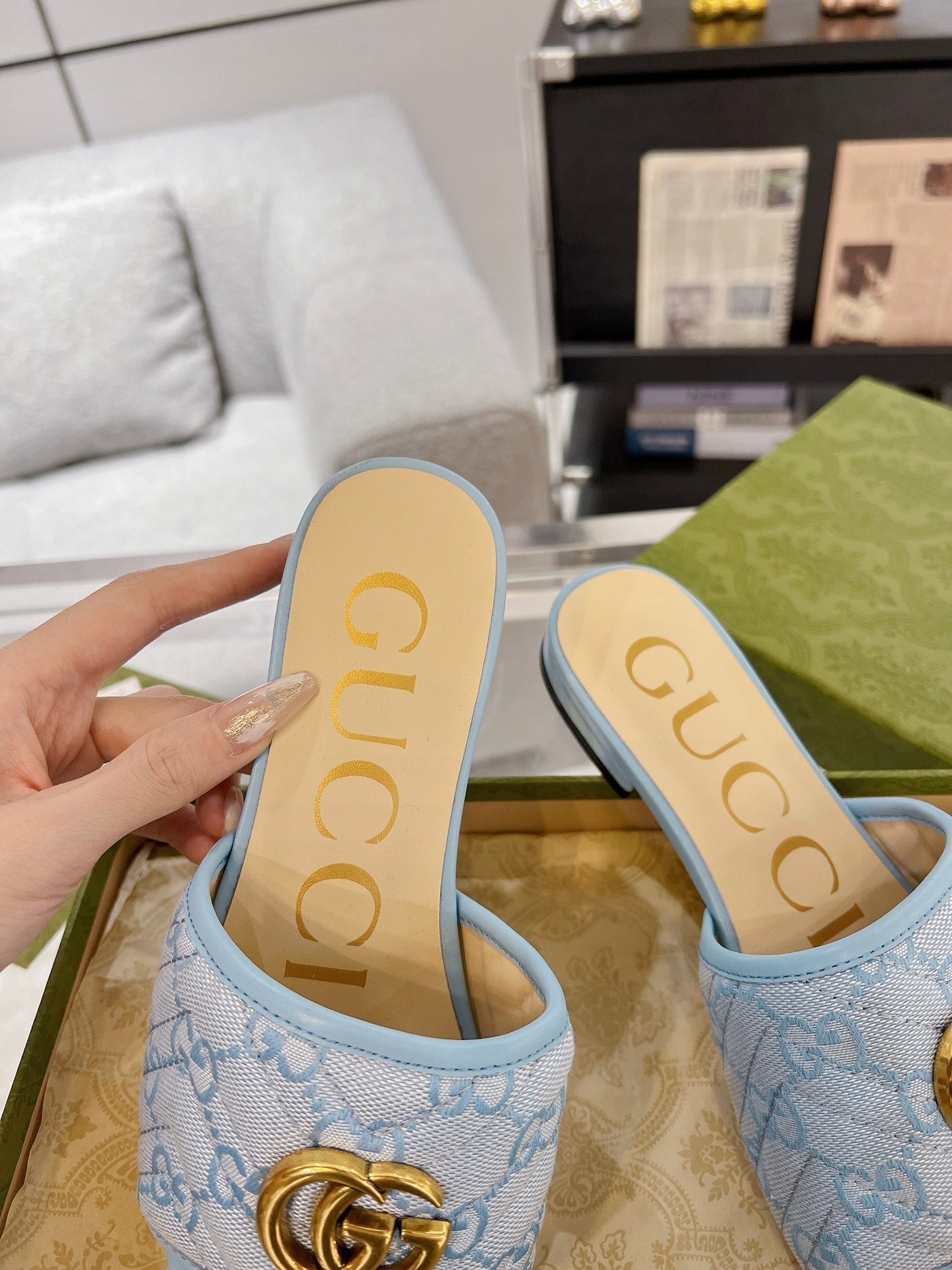 GG EXCLUSIVE SLIDE SANDAL SKY FABRIC