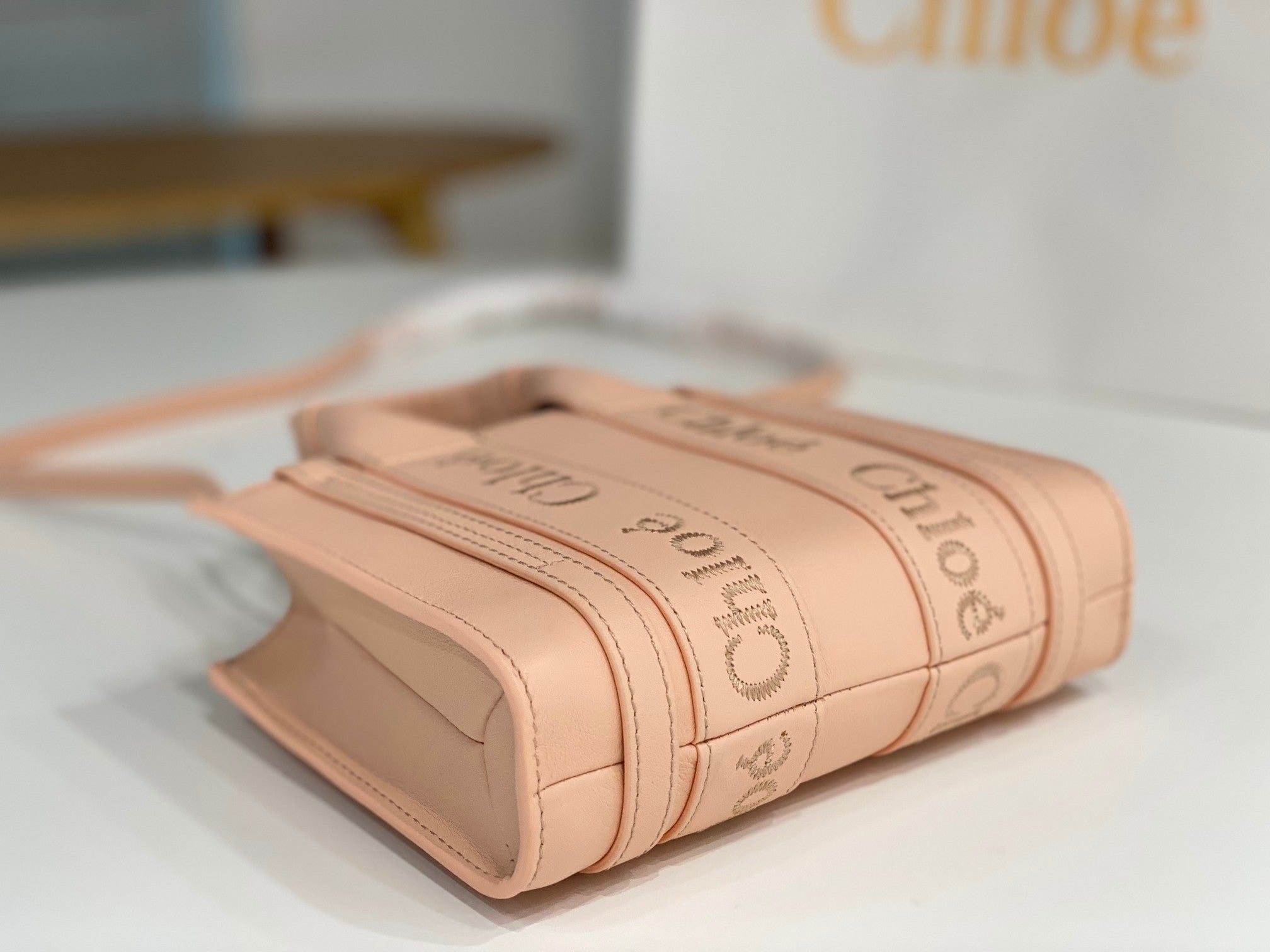 Chloé Woody mini tote bag pink calfskin