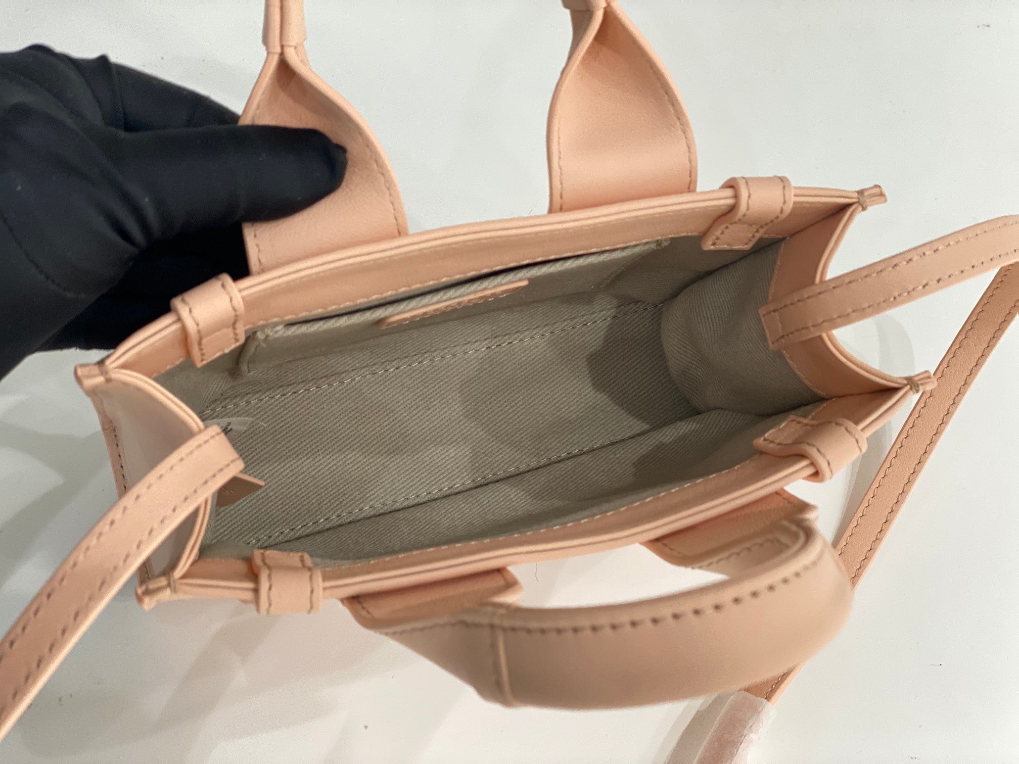 Chloé Woody mini tote bag pink calfskin