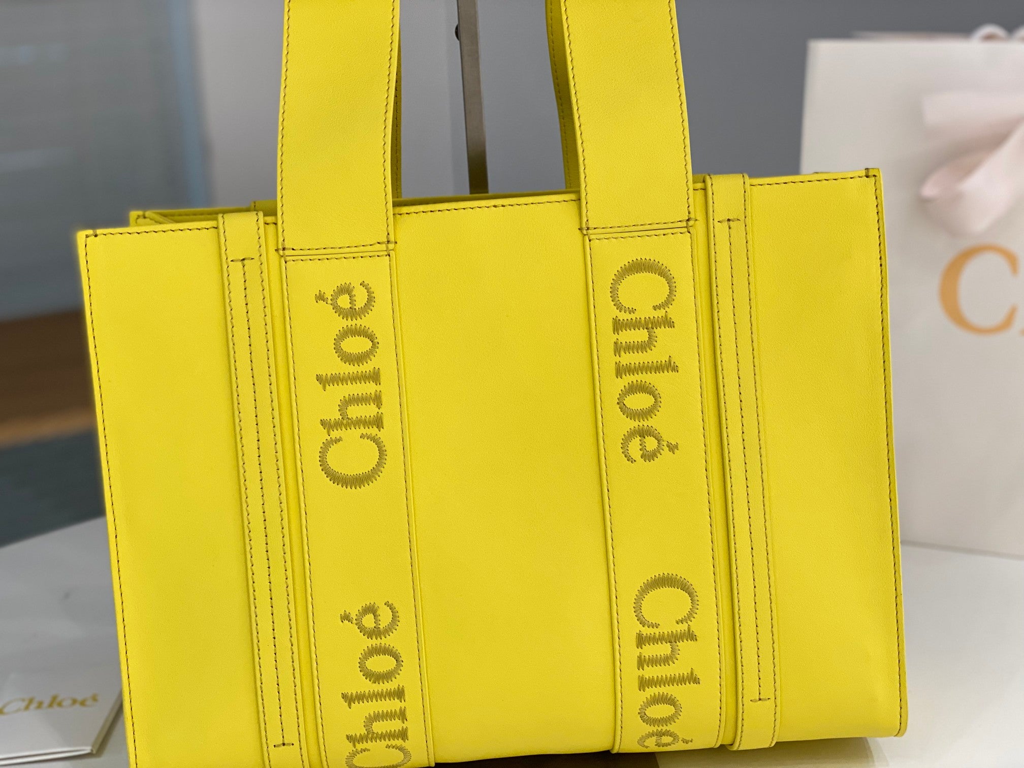 Chloé Woody tote bag yellow calfskin