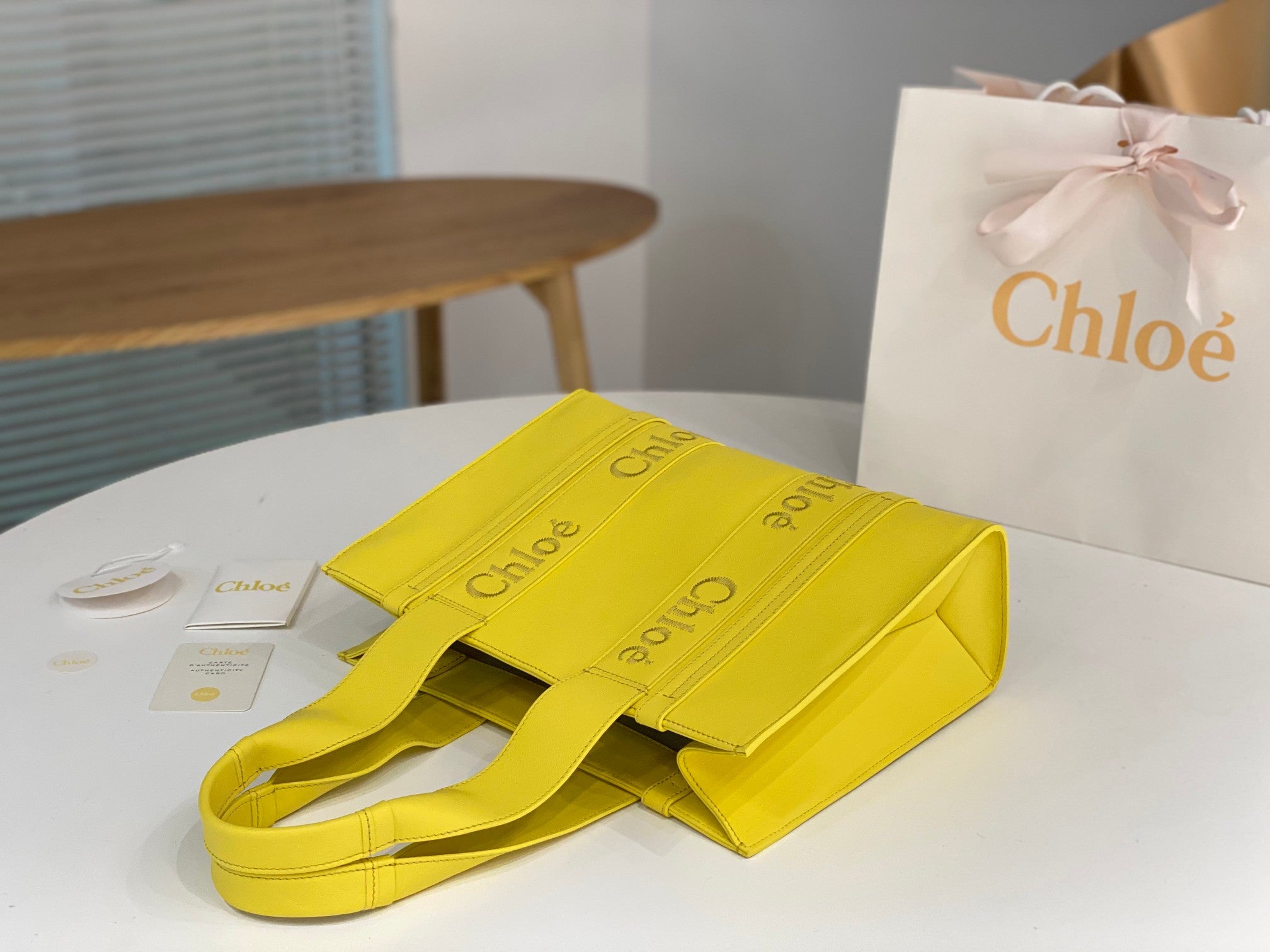 Chloé Woody tote bag yellow calfskin