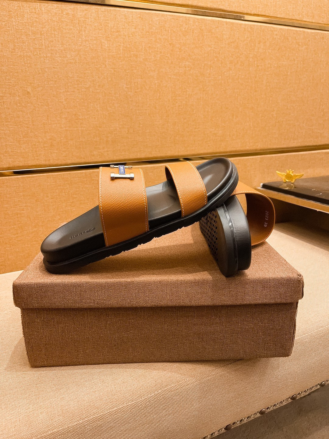 HM Men's Slide Orange Cowhide 602329