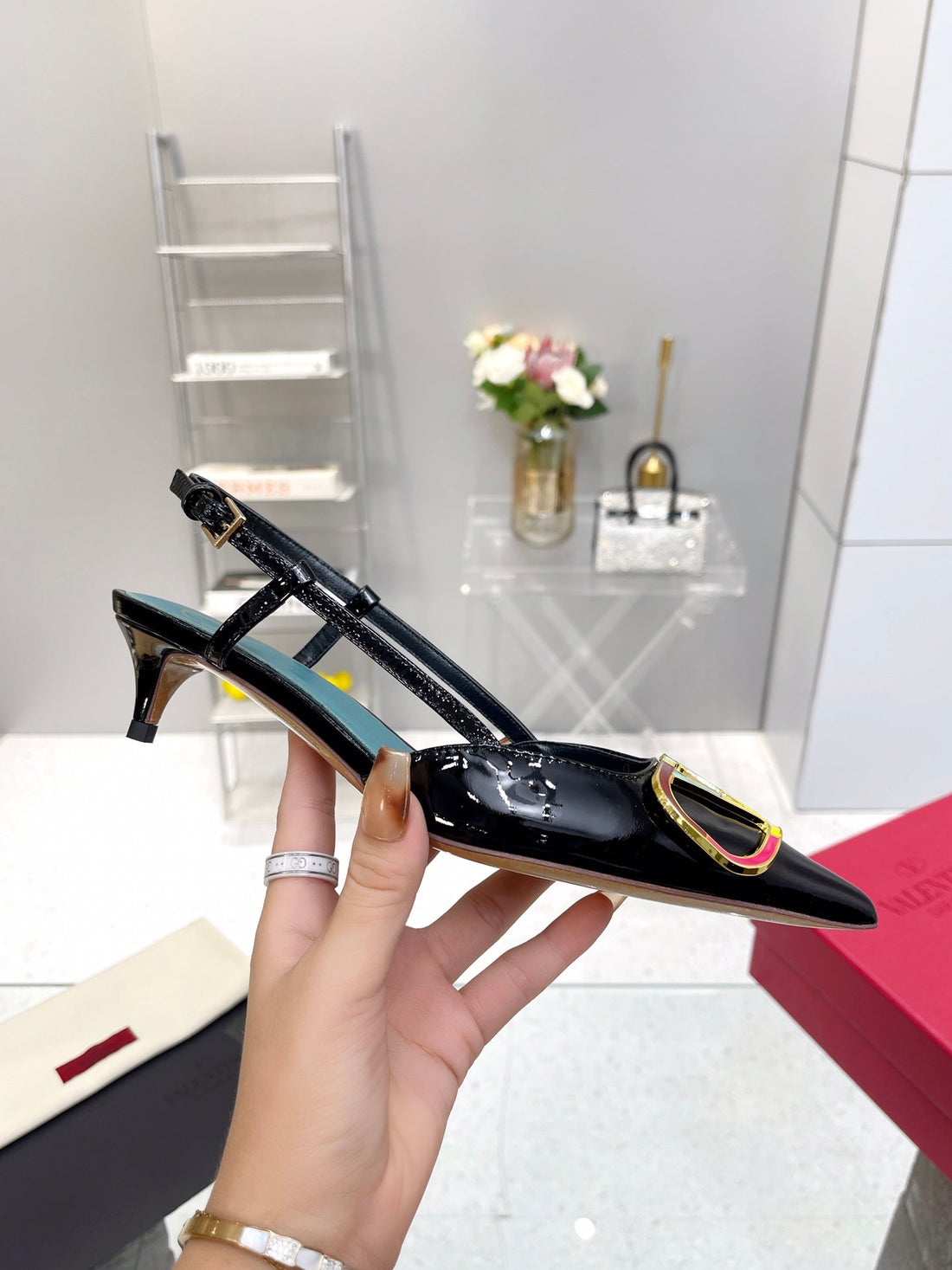 VT Vlogo Signature Black Slingback Patent Leather