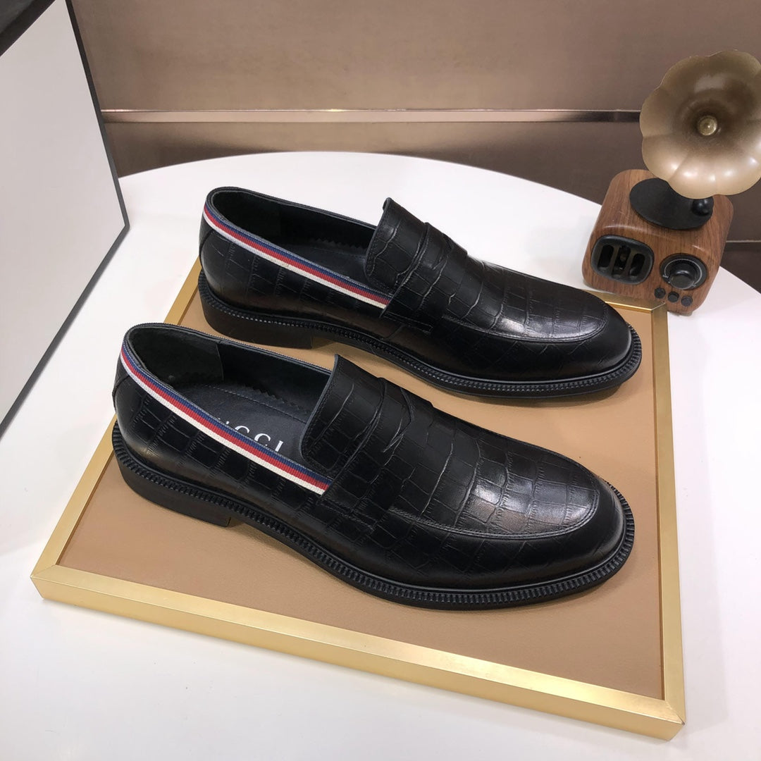 GG Men's Dress Loafer Black Cowhide 457680