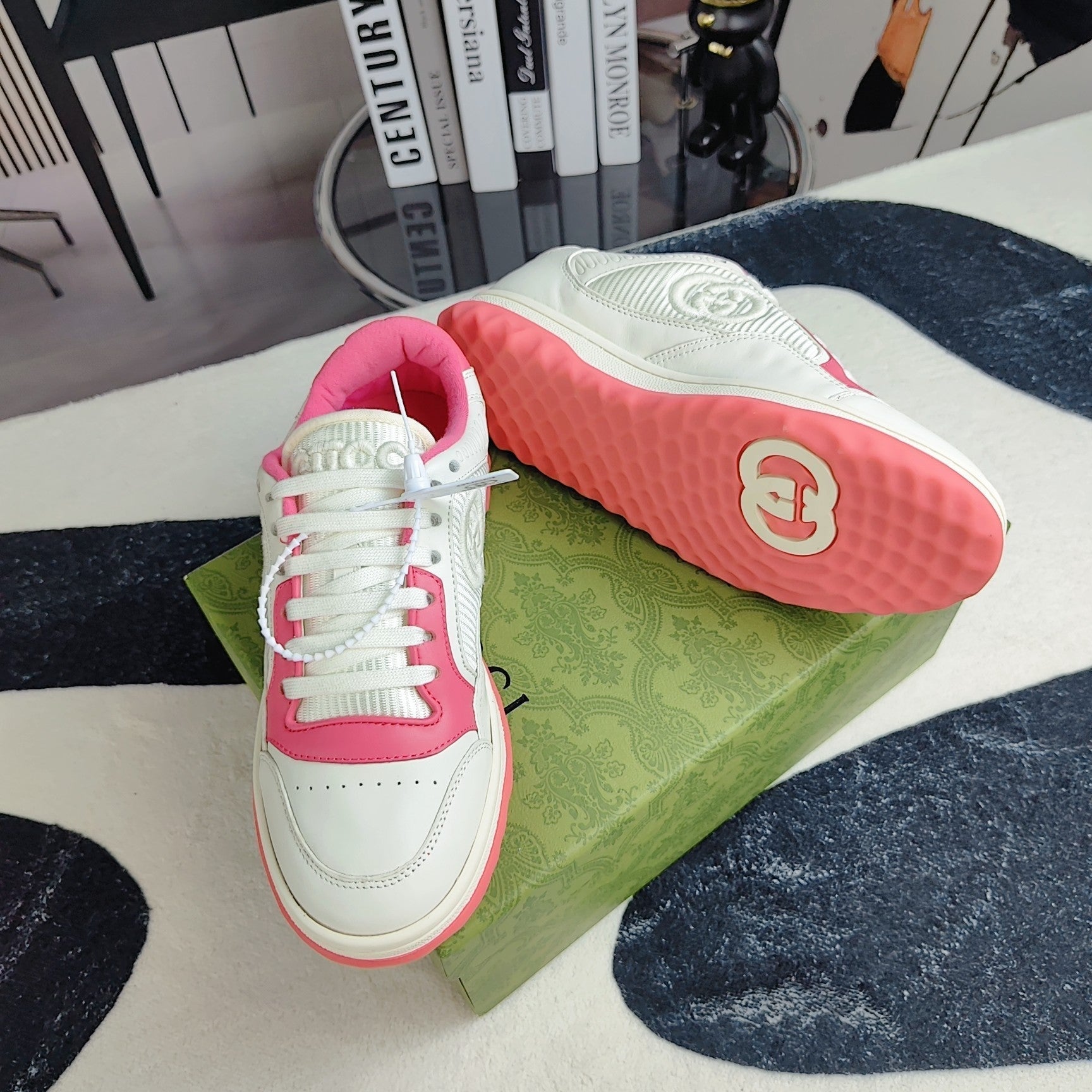 GG Men's MAC80 Sneaker White Pink Cowhide 523615