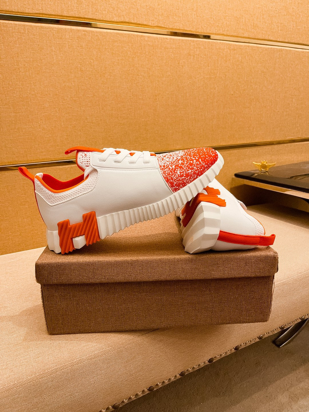 HM Men's Depart Slip-on Sneaker Black Red Cowhide 920357