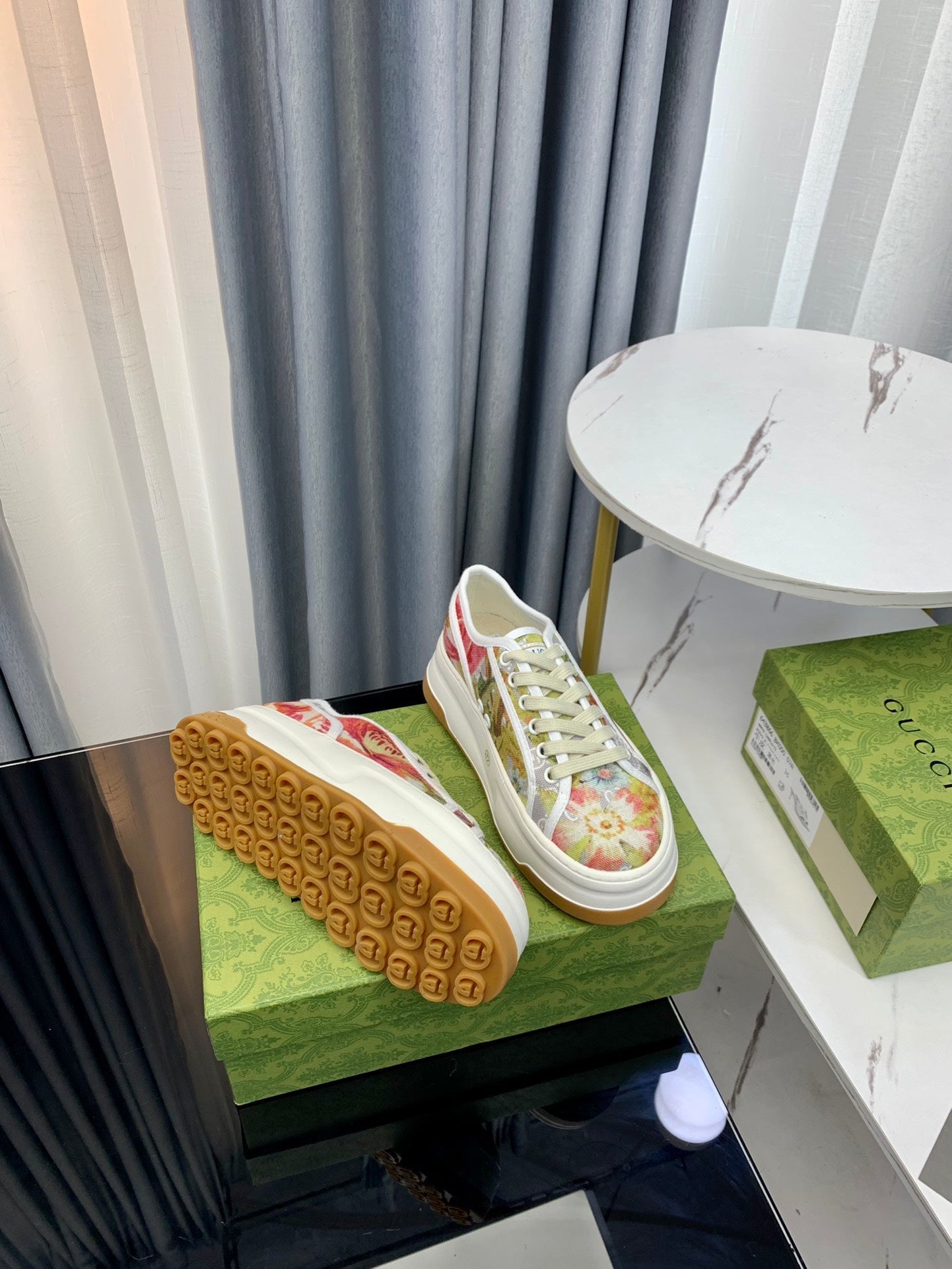 GG SNEAKER FLATFORM FLOWERS PATTERN CANVAS