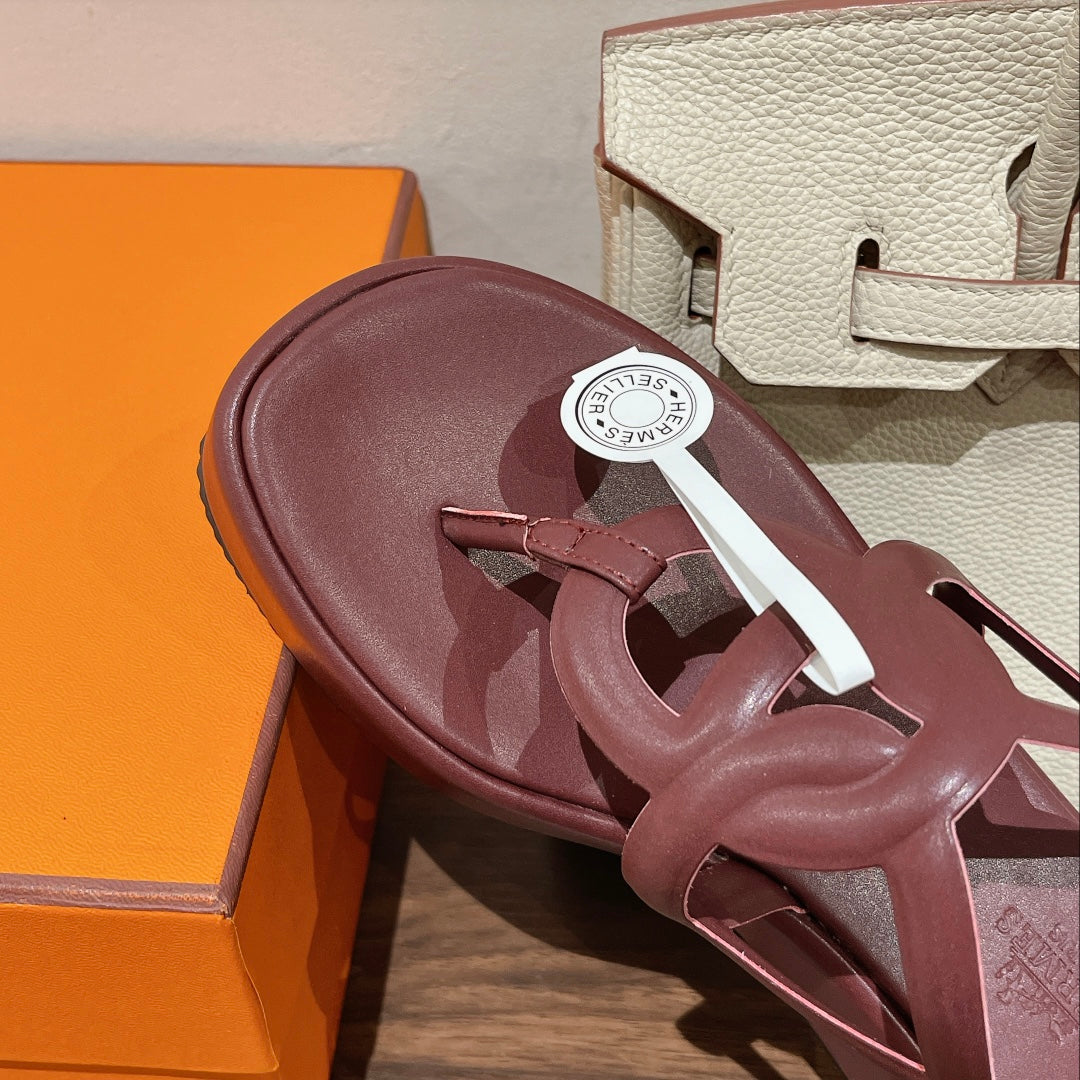 HM Gipsy Platform Thong Red Sheepskin 349420