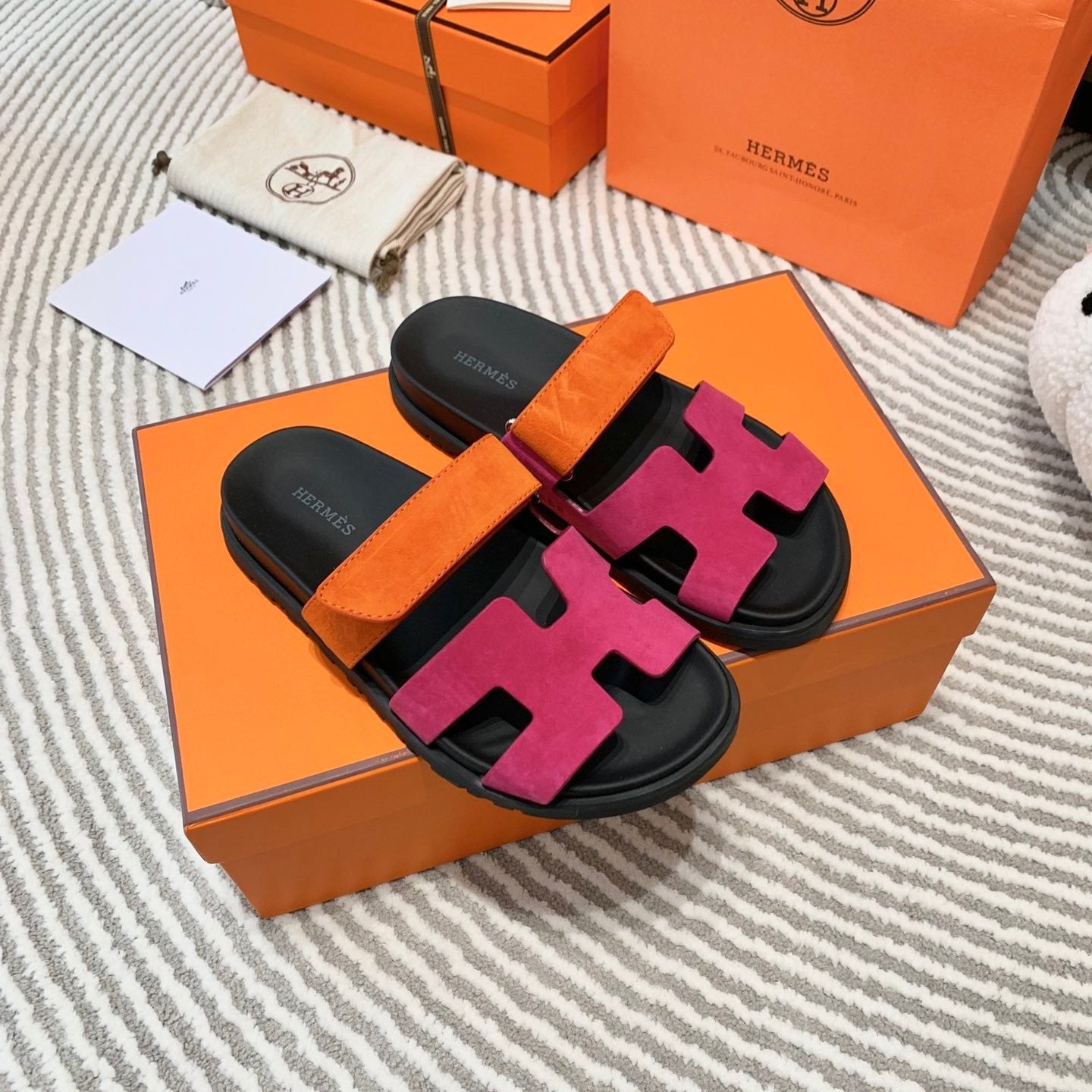 HM Chypre Sandal Deep Pink Mix Orange Suede 963243