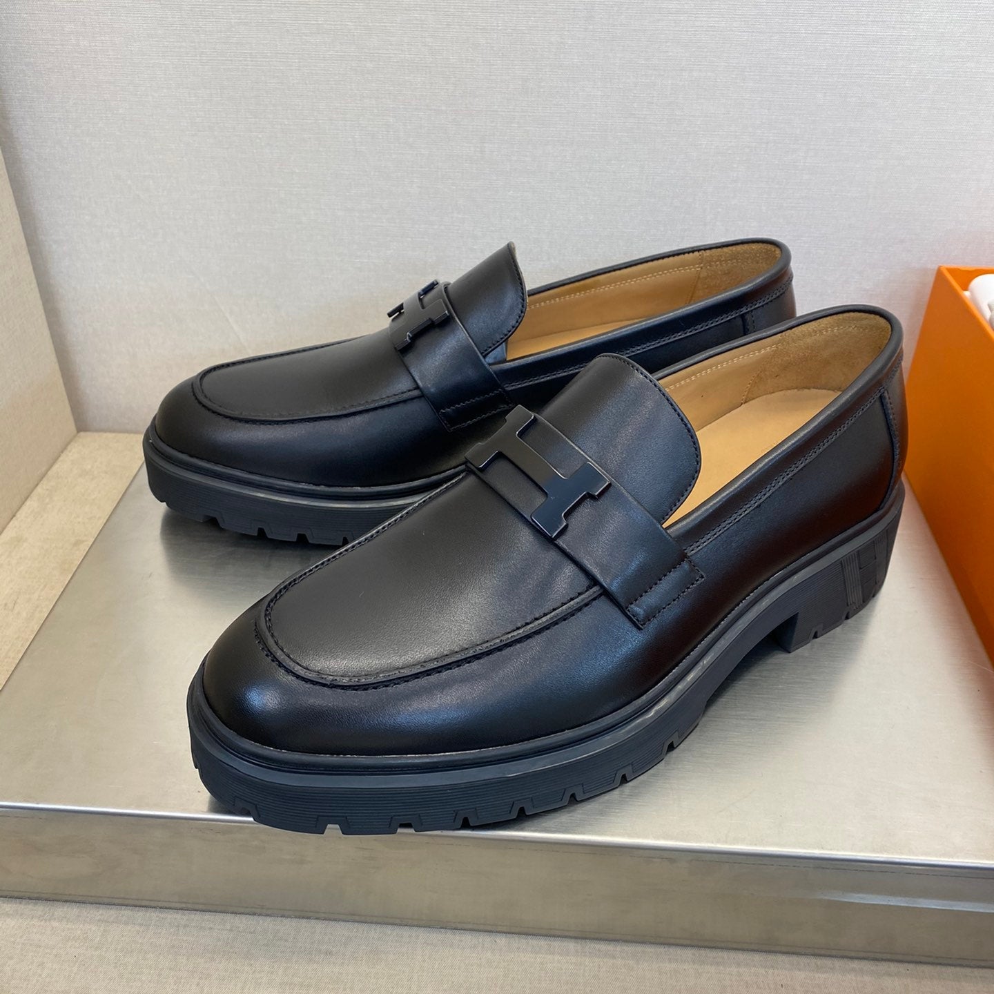 HM Men's Loafer Black Calfskin 540805