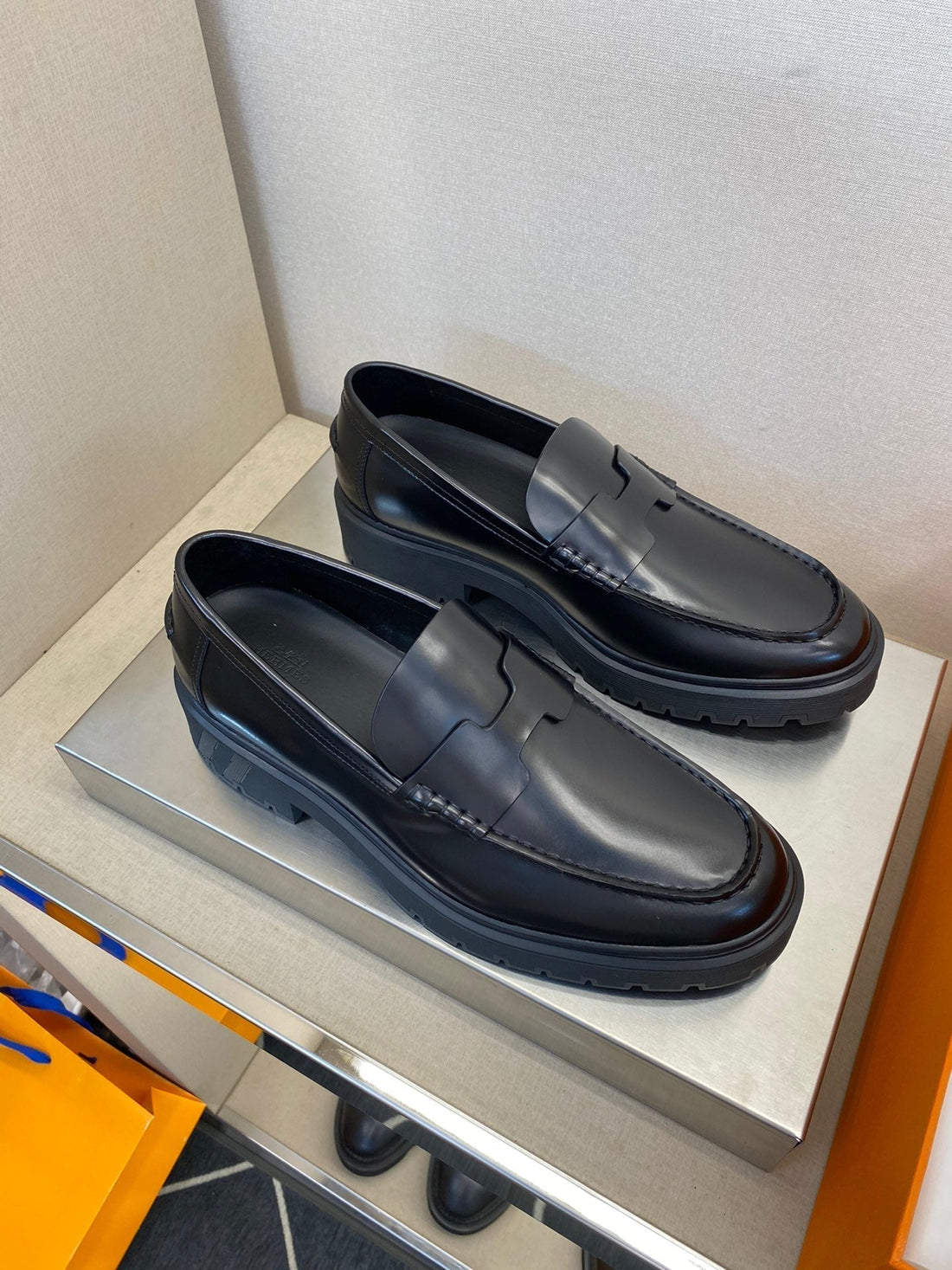 HM Men's Gentle Loafer Black Calfskin 540804