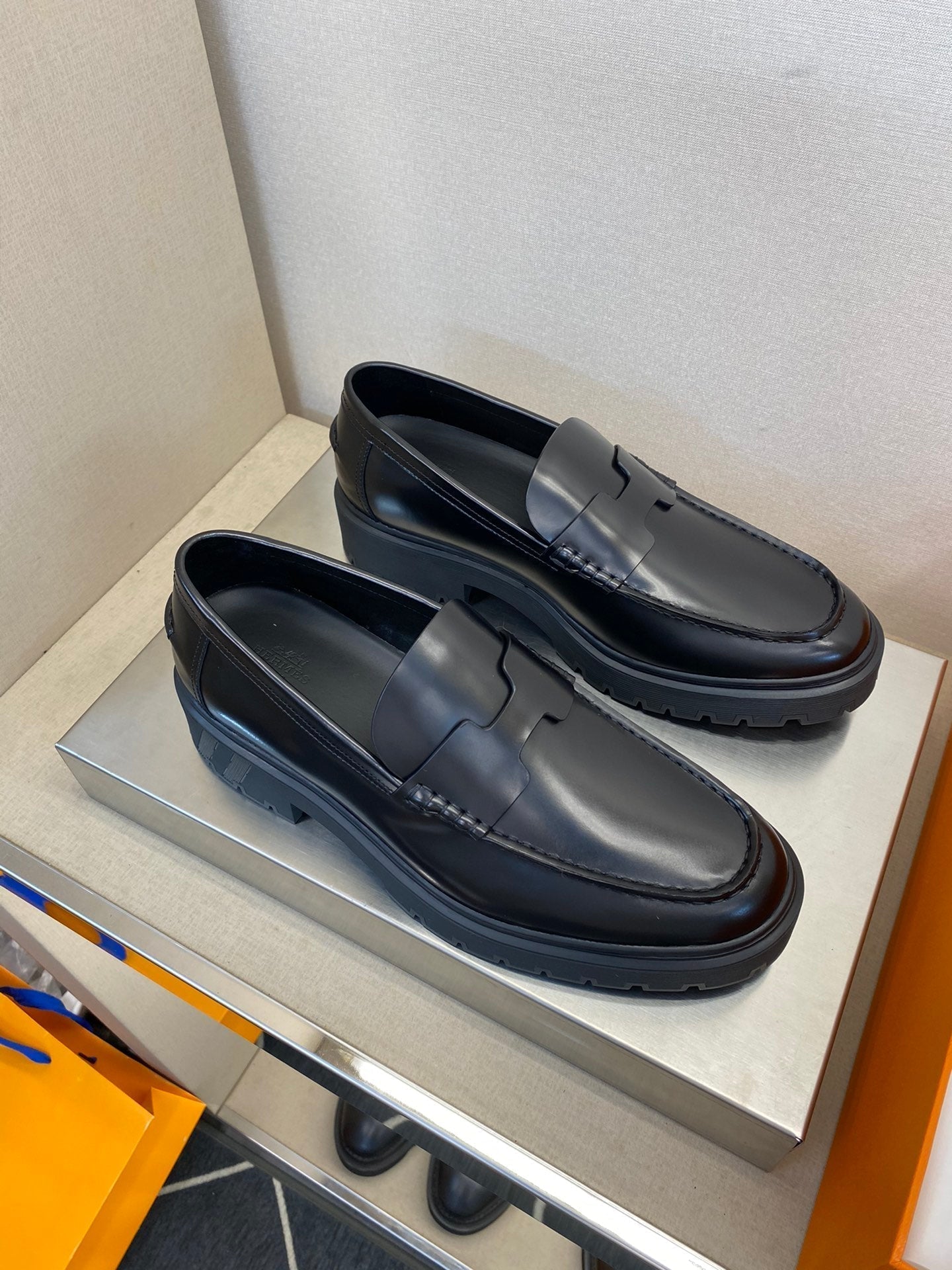 HM Men's Gentle Loafer Black Calfskin 540804