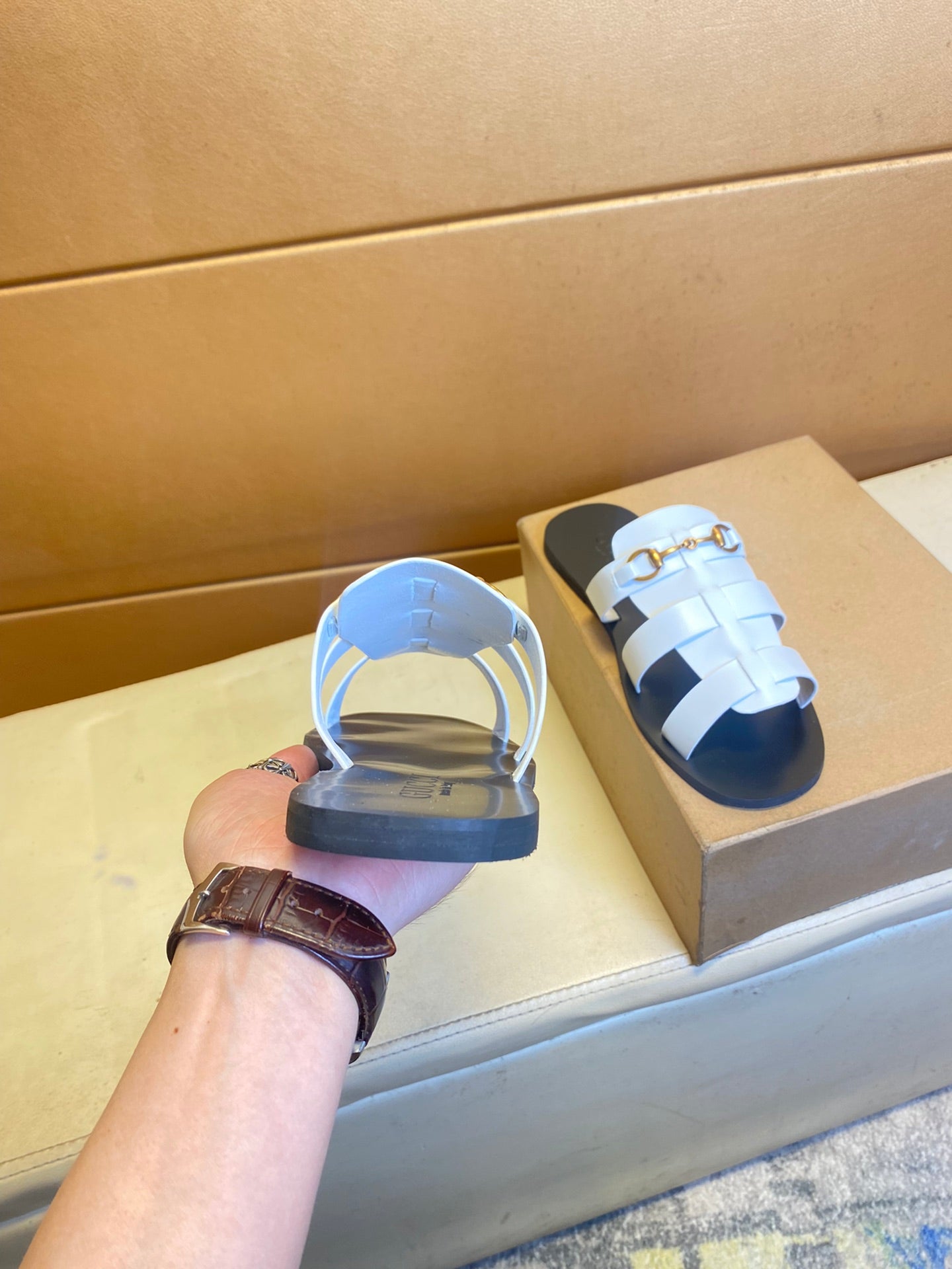 GG Men's Sandals Slide White Cowhide 724697