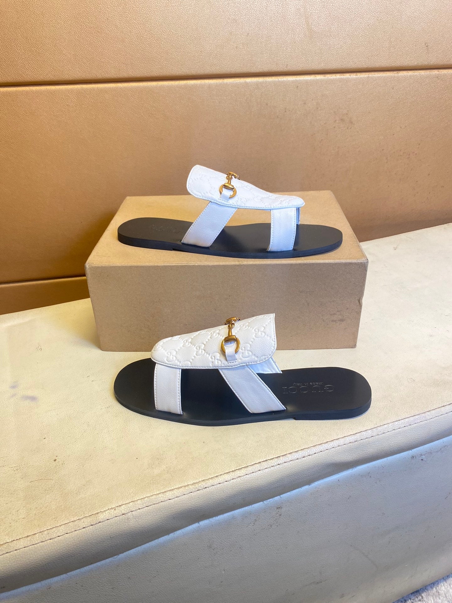 GG Men's Sandals Slide Multicolor Cowhide 724700