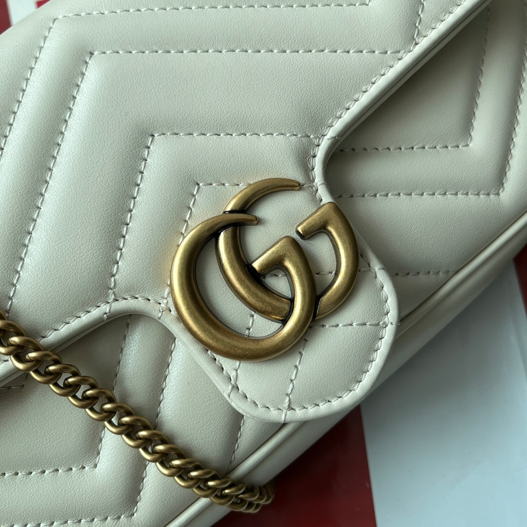 gg marmont 21cm white calfskin gold hardware