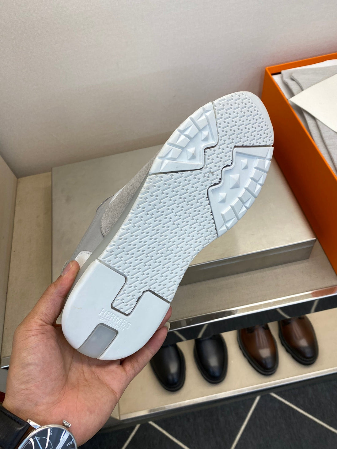 HM Men's Sneaker Grey Suede Calfskin 711357