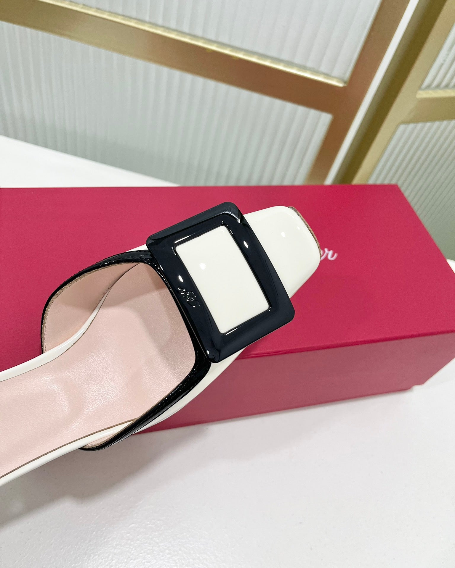 Trompette Metal Buckle Slingback Pump 45 Black White Patent Leather