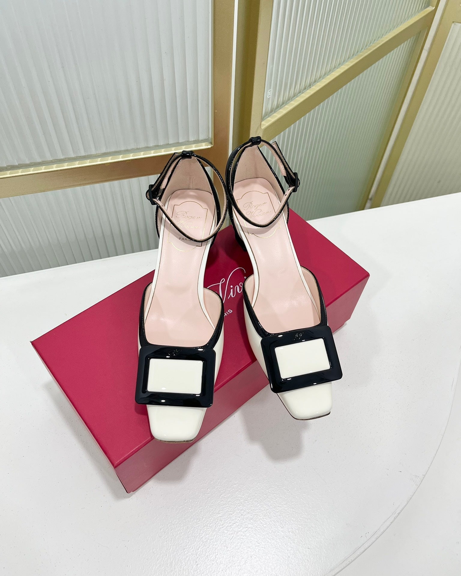 Trompette Metal Buckle Slingback Pump 45 Black White Patent Leather