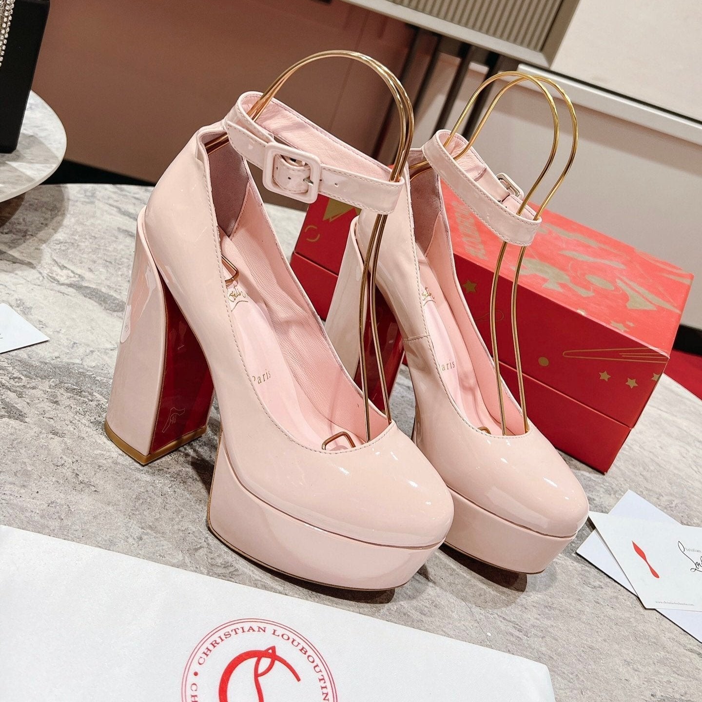 CL Platforms Movida Jane 130 mm Patent Leather Pink