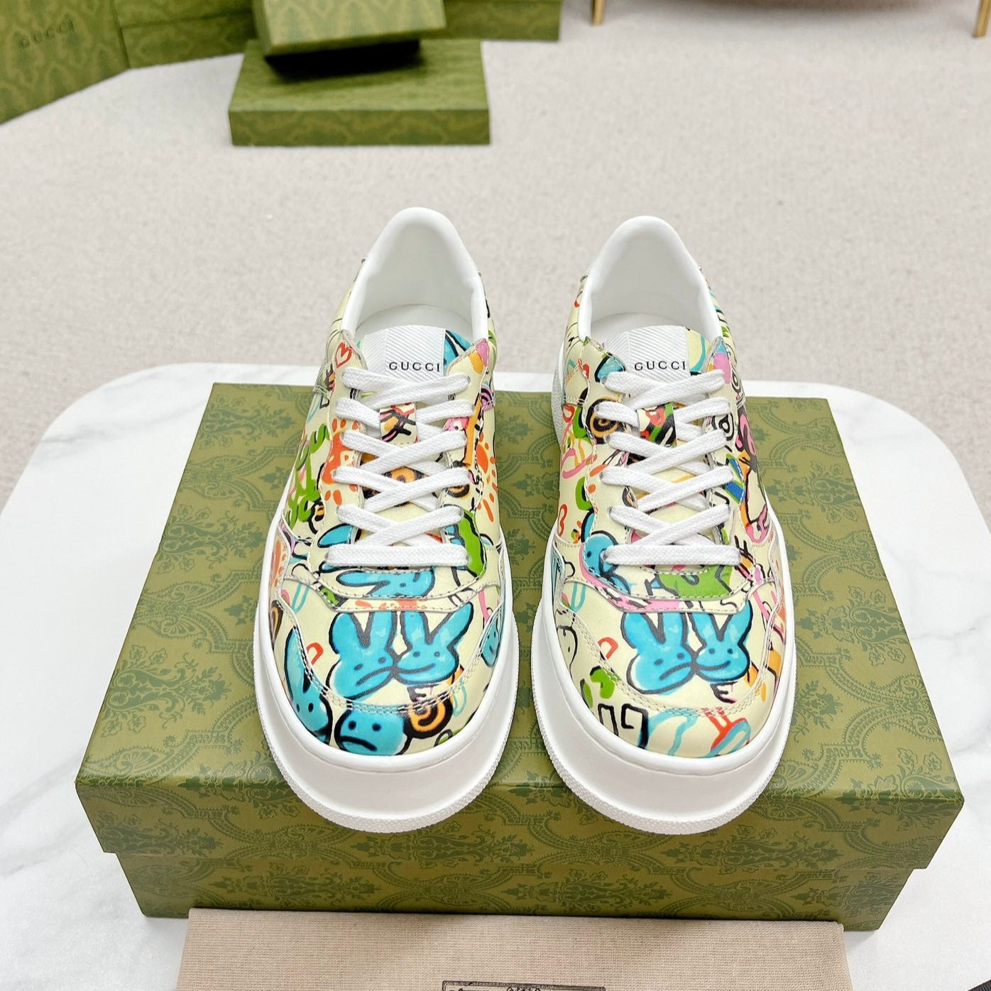 GG TRAINER SAGE CALFSKIN WITH RABBIT PATTERN