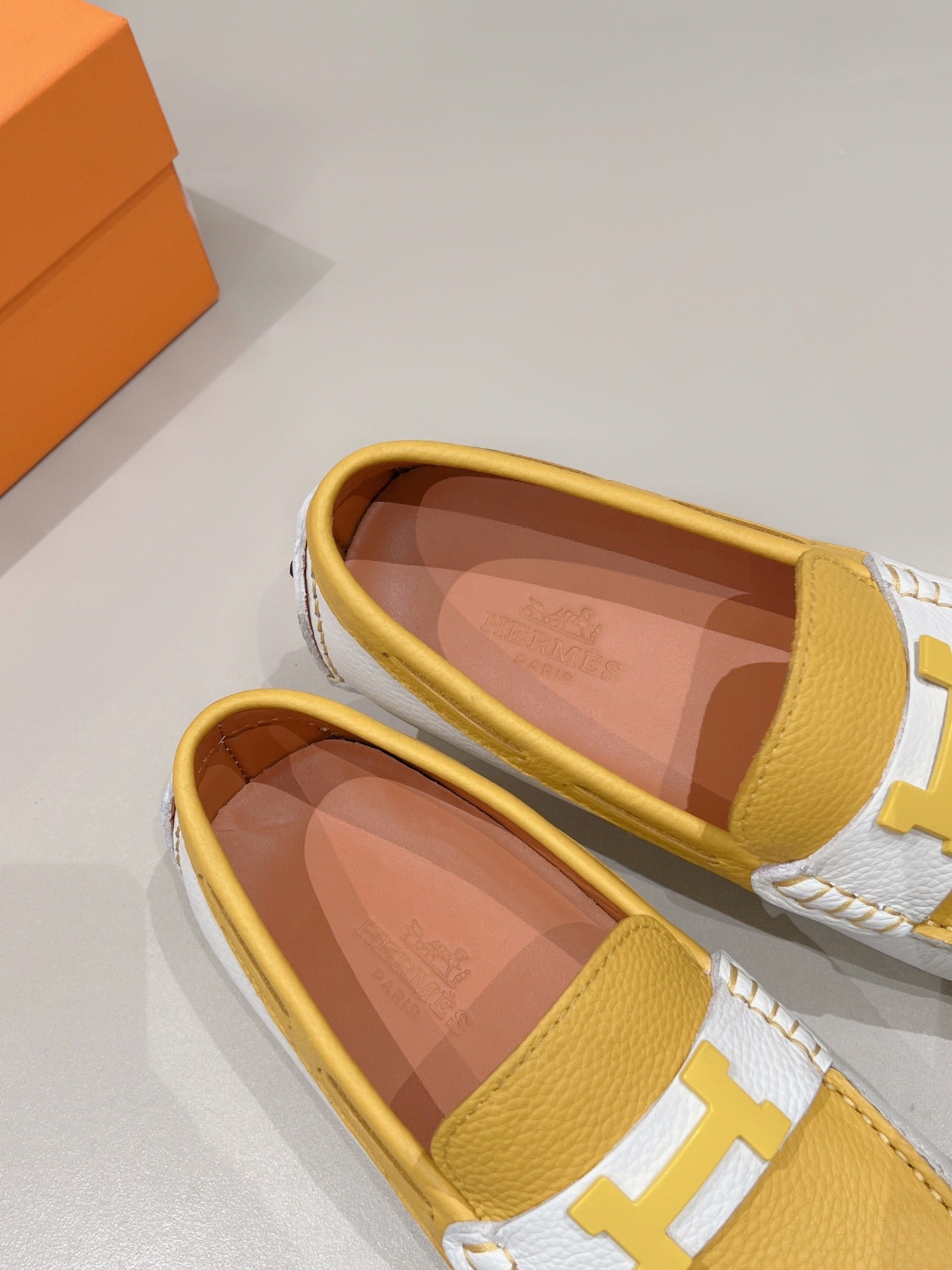 HM Men's Loafer Yellow Cowhide 557567