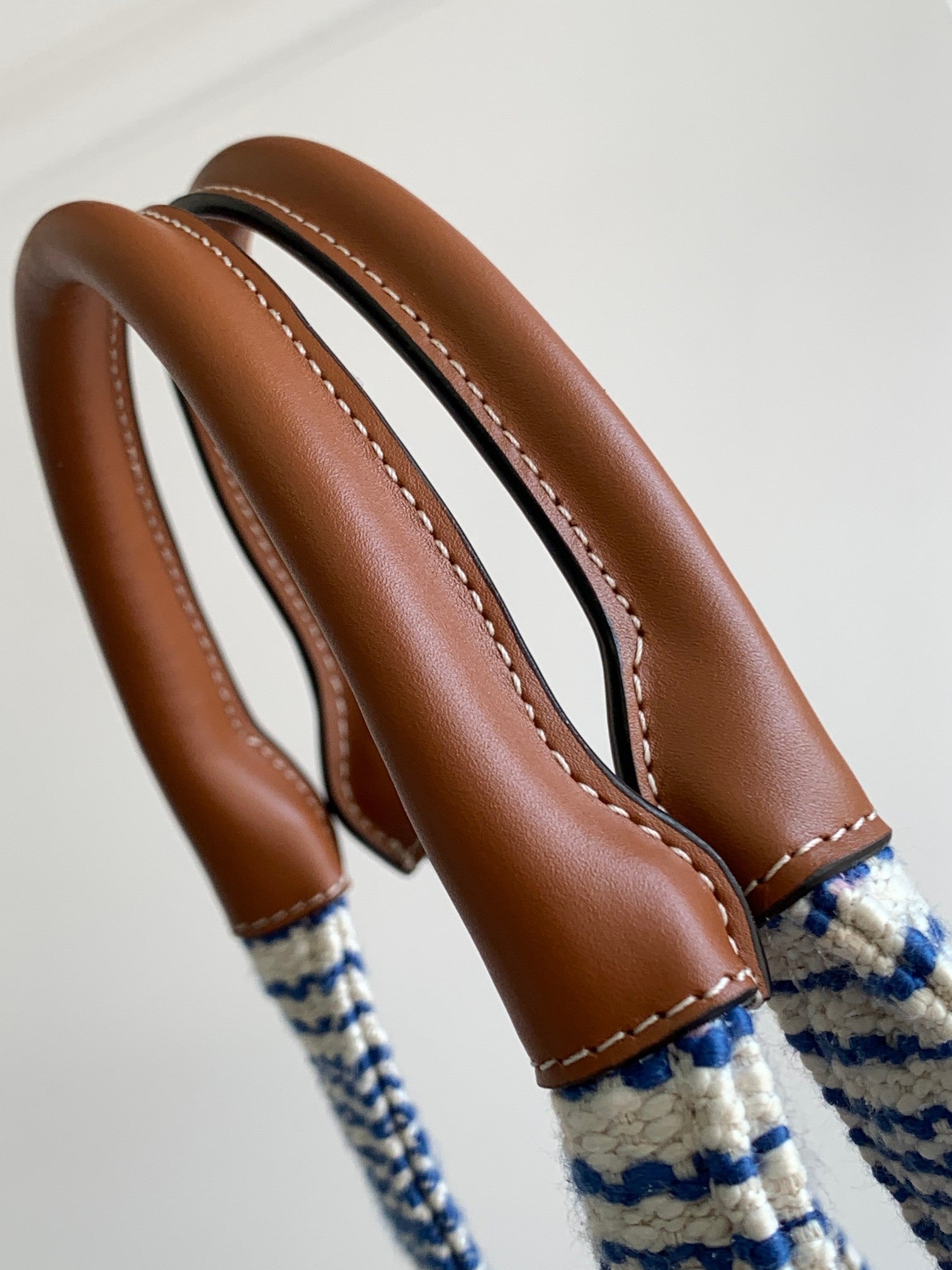 large cabas thais 41cm rainbow striped canvas