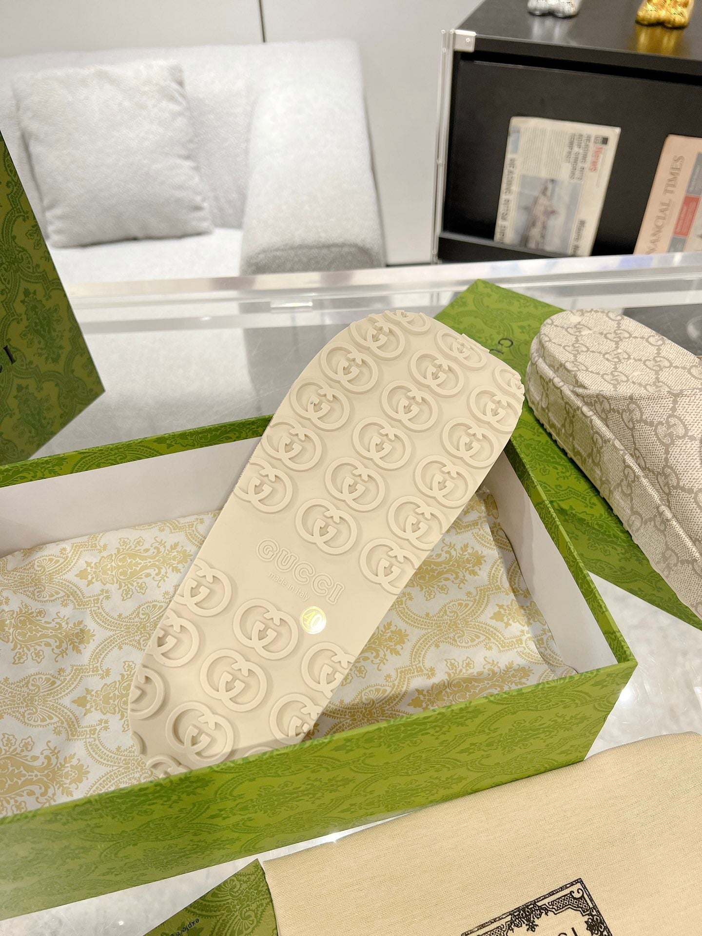 GC 25 Interlocking G 50mm Slide Sandal Monogram Beige Cowhide 292388