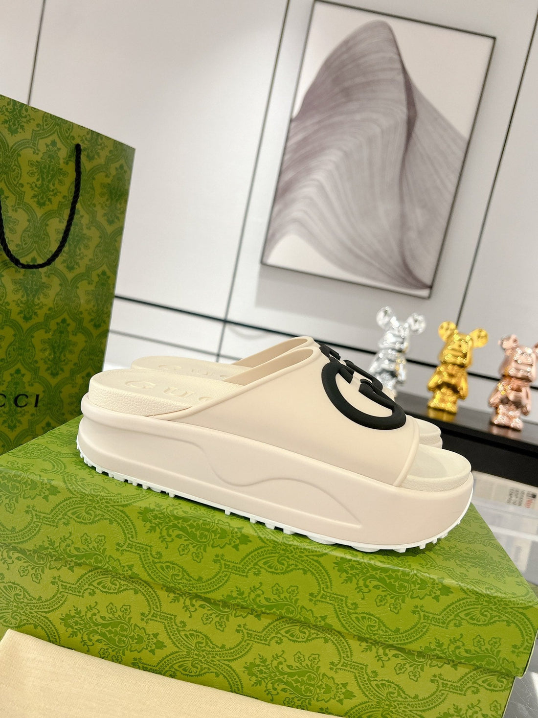 GC 25 Interlocking G 50mm Slide Sandal Beige Black Cowhide 292398