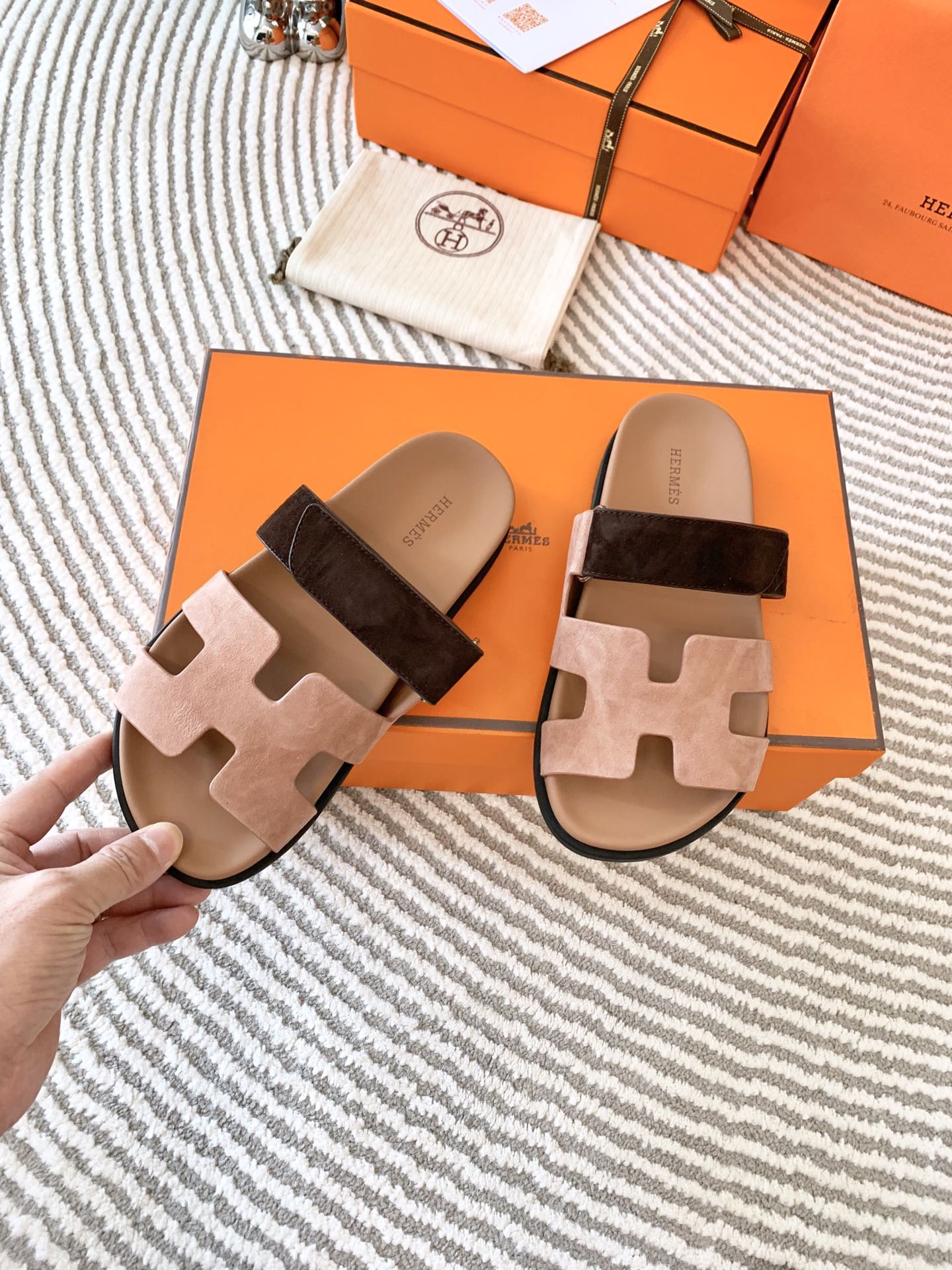 HM Chypre Sandal Light Pink Mix Dark Brown Suede 963532