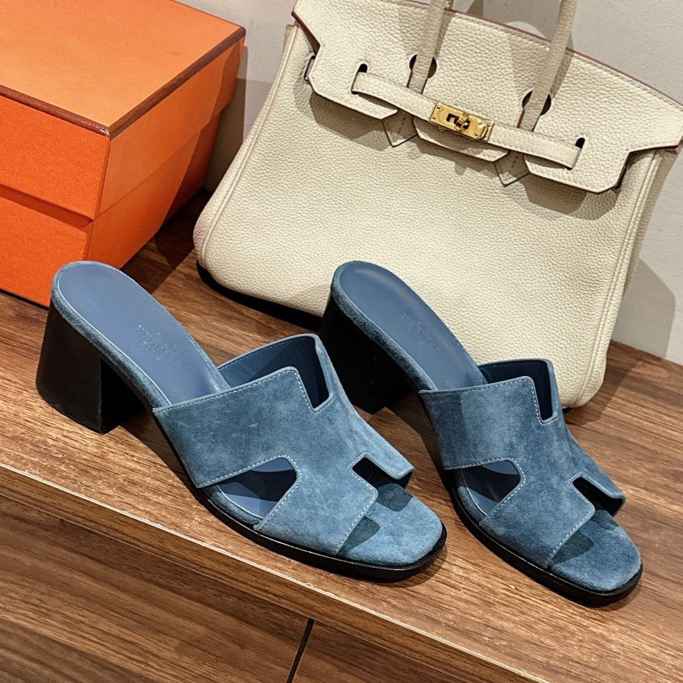 helia 60 cerulean suede calfskin