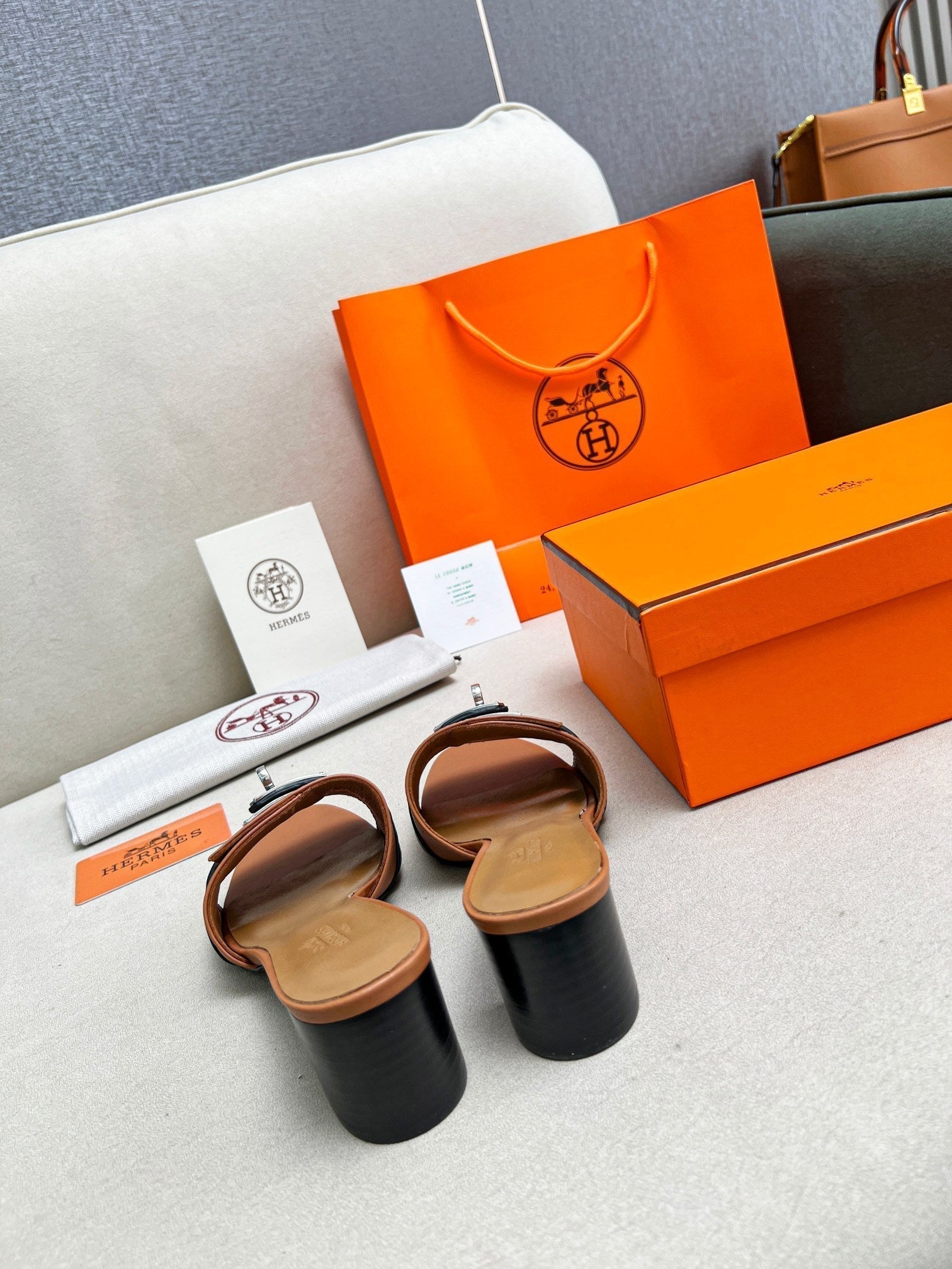 Gigi 50 Sandal Tan Black Calfskin