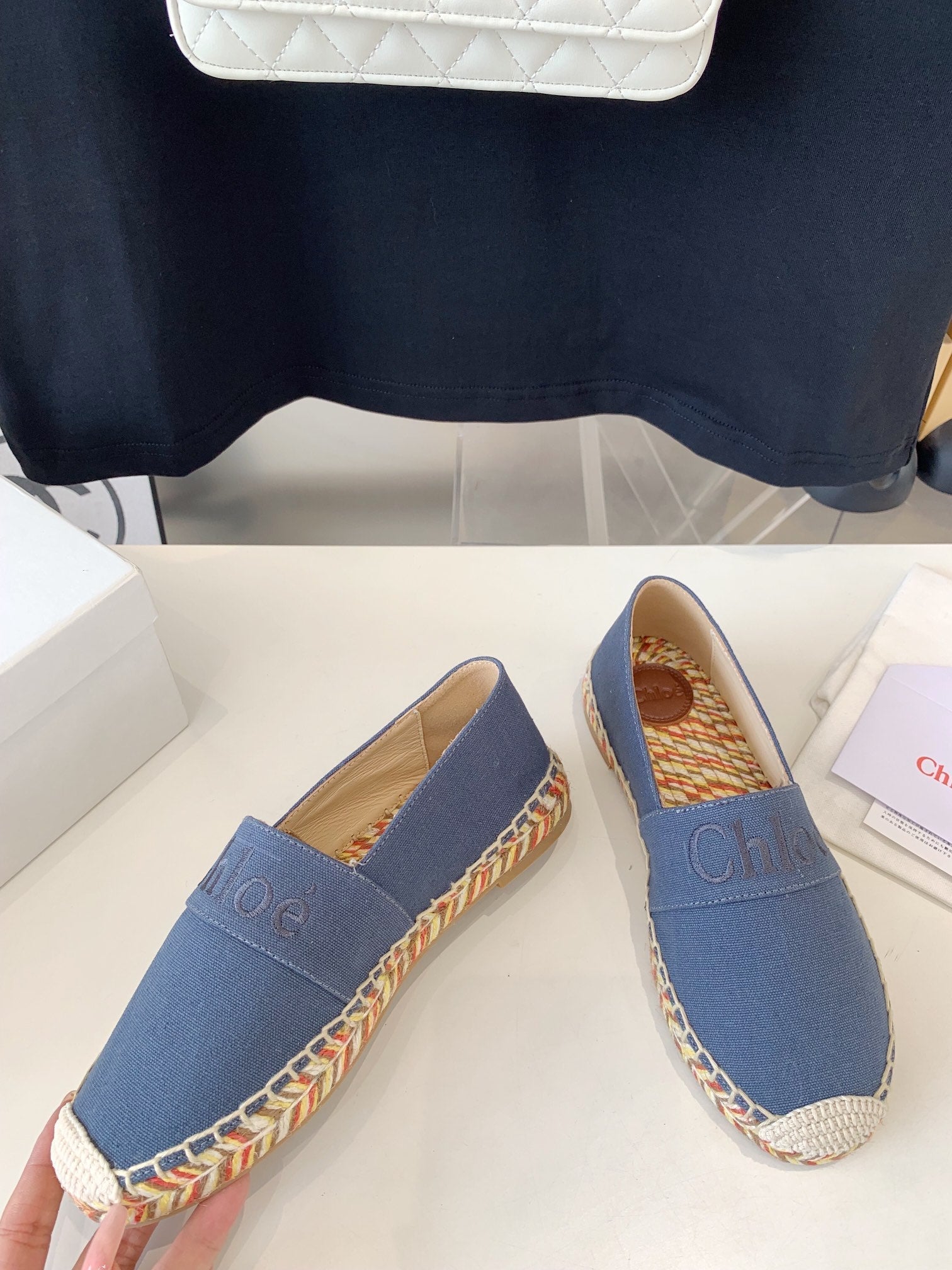 CHLOÃ‰ LOAFER SHOES IN PIGEON BLUE DENIM AND WOVEN RAFFIA