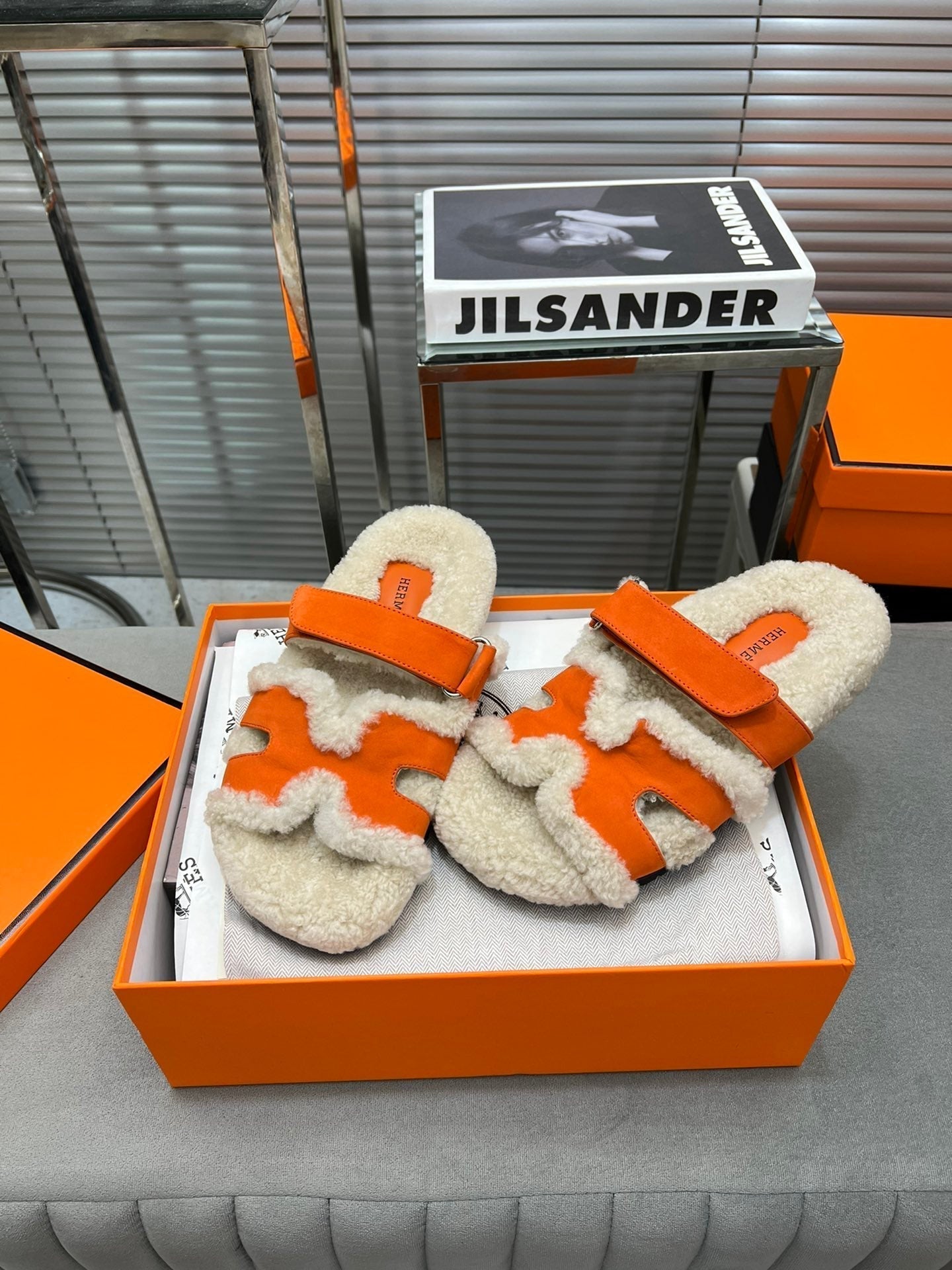 HM Chypre Sandal In Orange Suede And Fleece Lining  953827